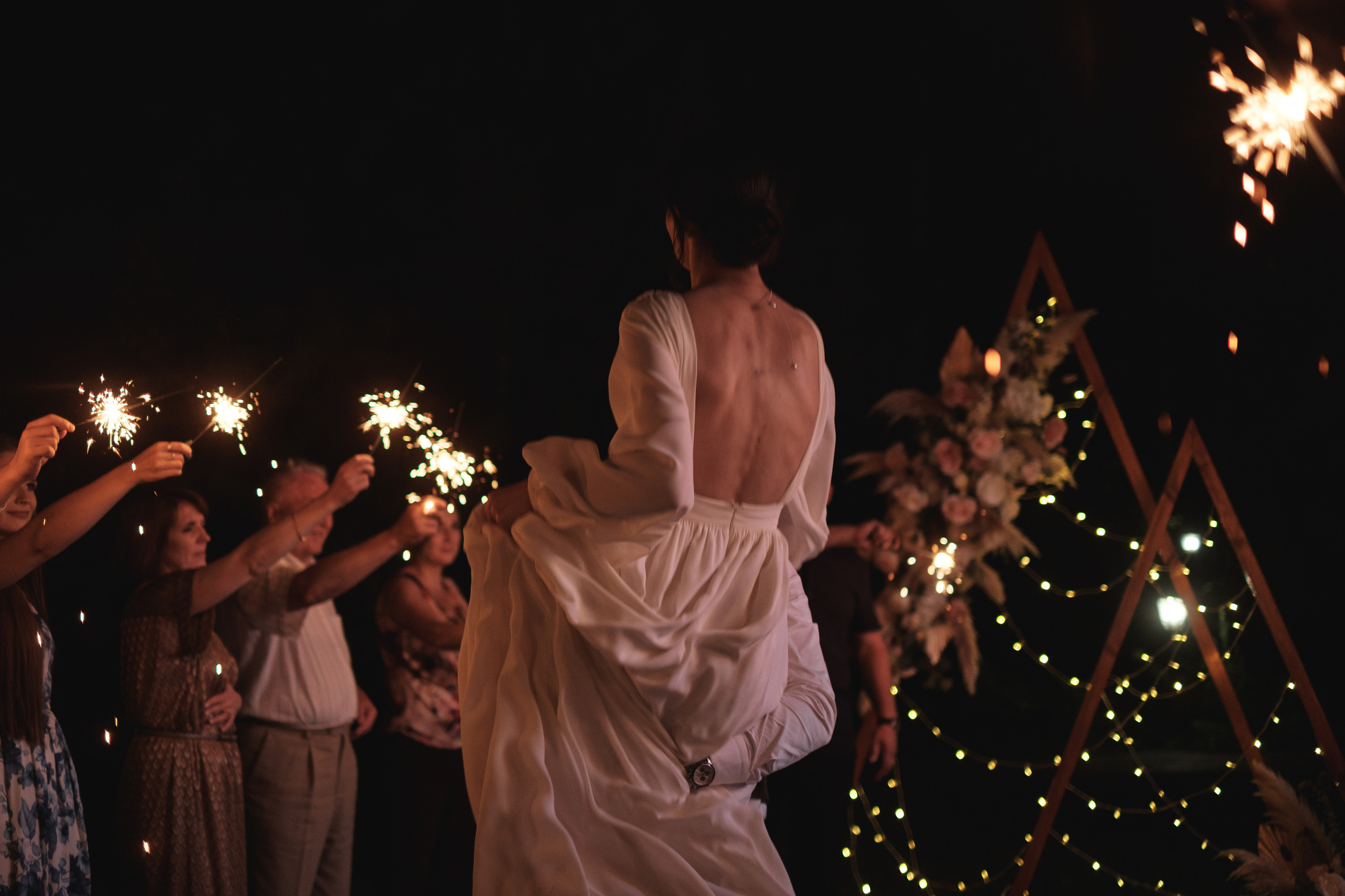 Отзывы. Свадебный фотограф в Брянске Иванникова Елена