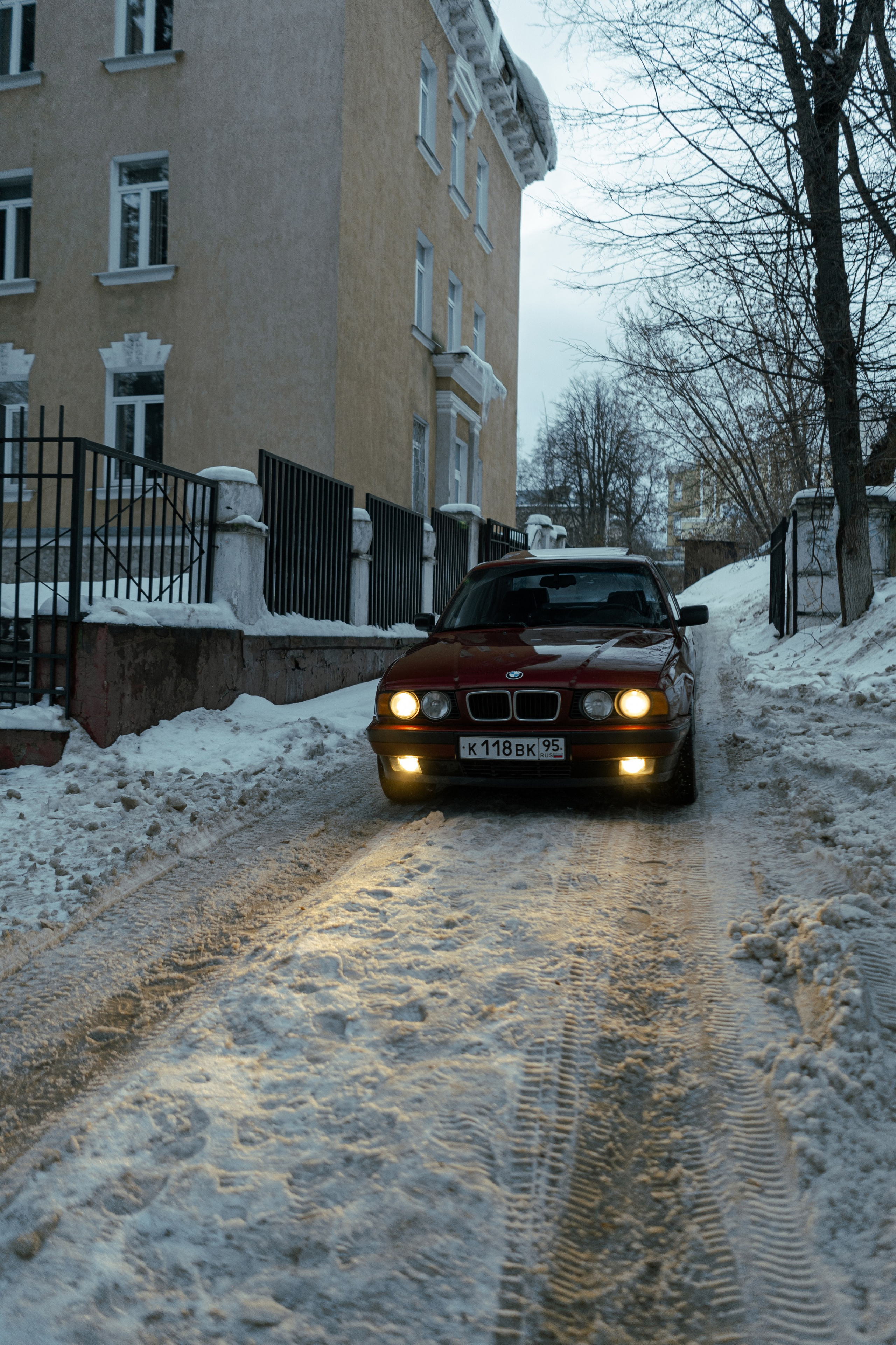 Автомобильная фото-сессия BMW 540i E34 в Калуге