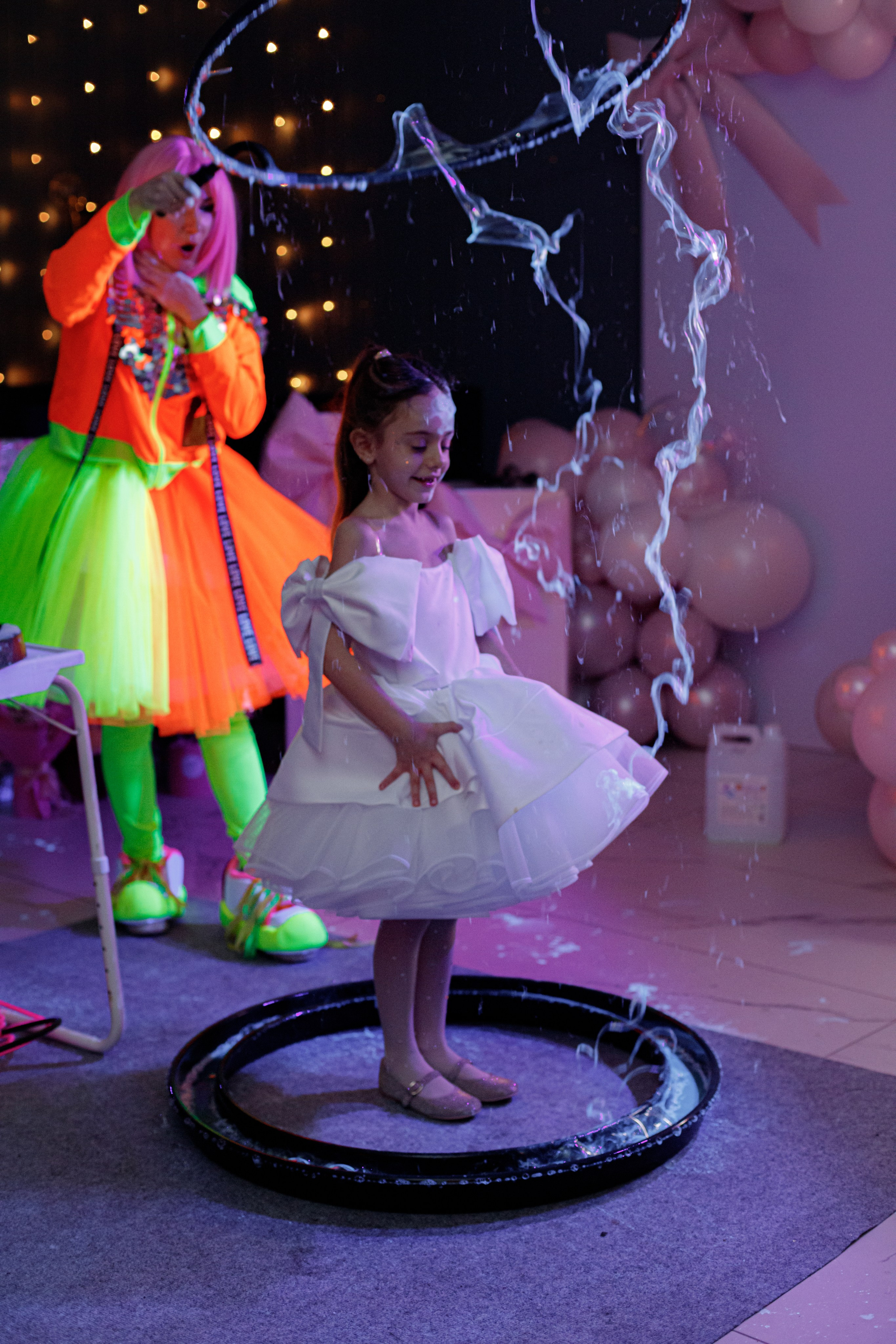 ASIA'S BIRTHDAY PARTY. Photokarish