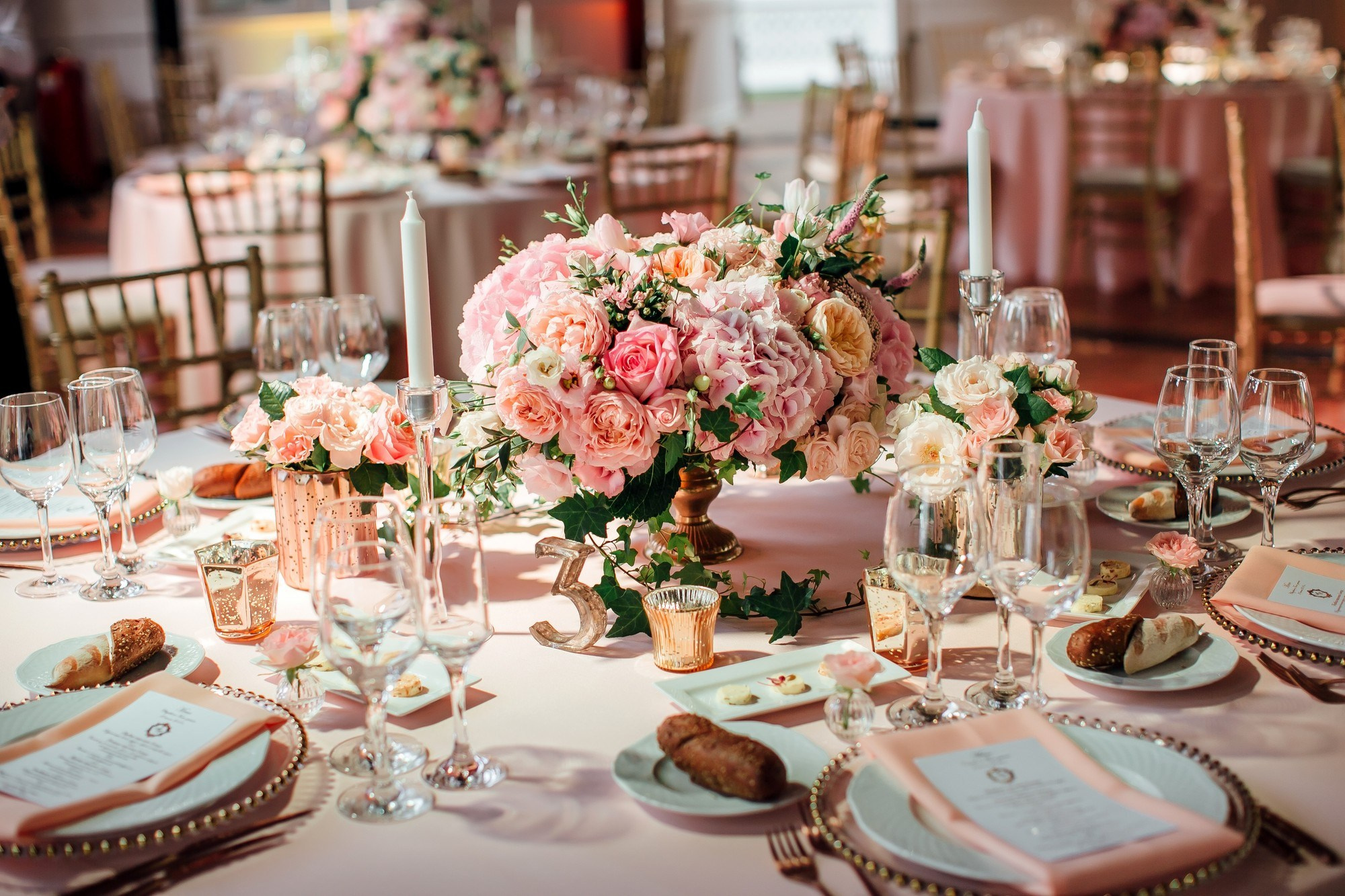 Decor and details. Любовь Чуляева — свадебный фотограф в Москве и Европе