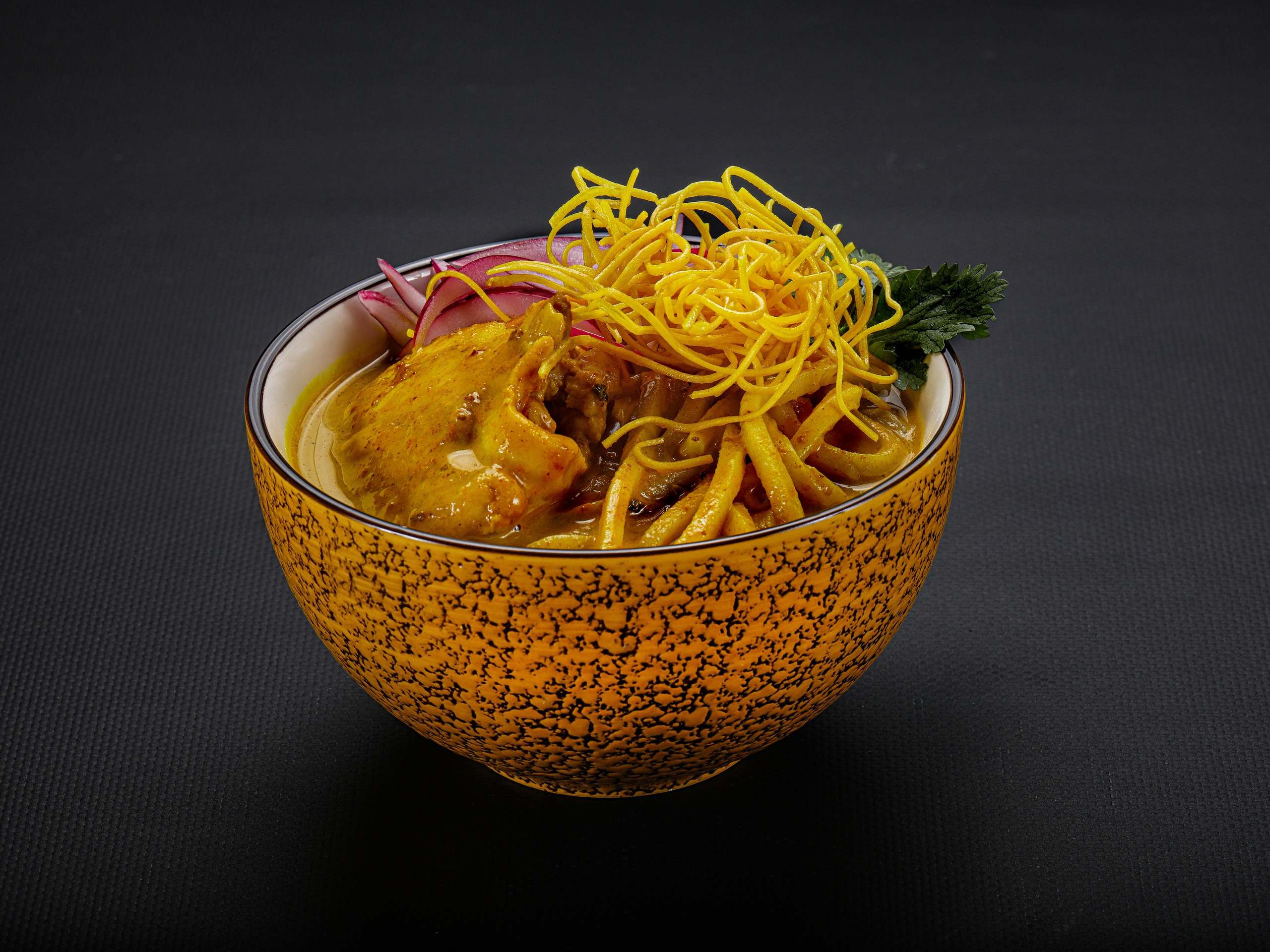 Фотосъемка блюд паназиатской кухни. Заказ по тел.: +7 (906) 006-90-22. Фуд-фотограф Андрей Старостин — съемка еды в Москве. 9000 руб. в час