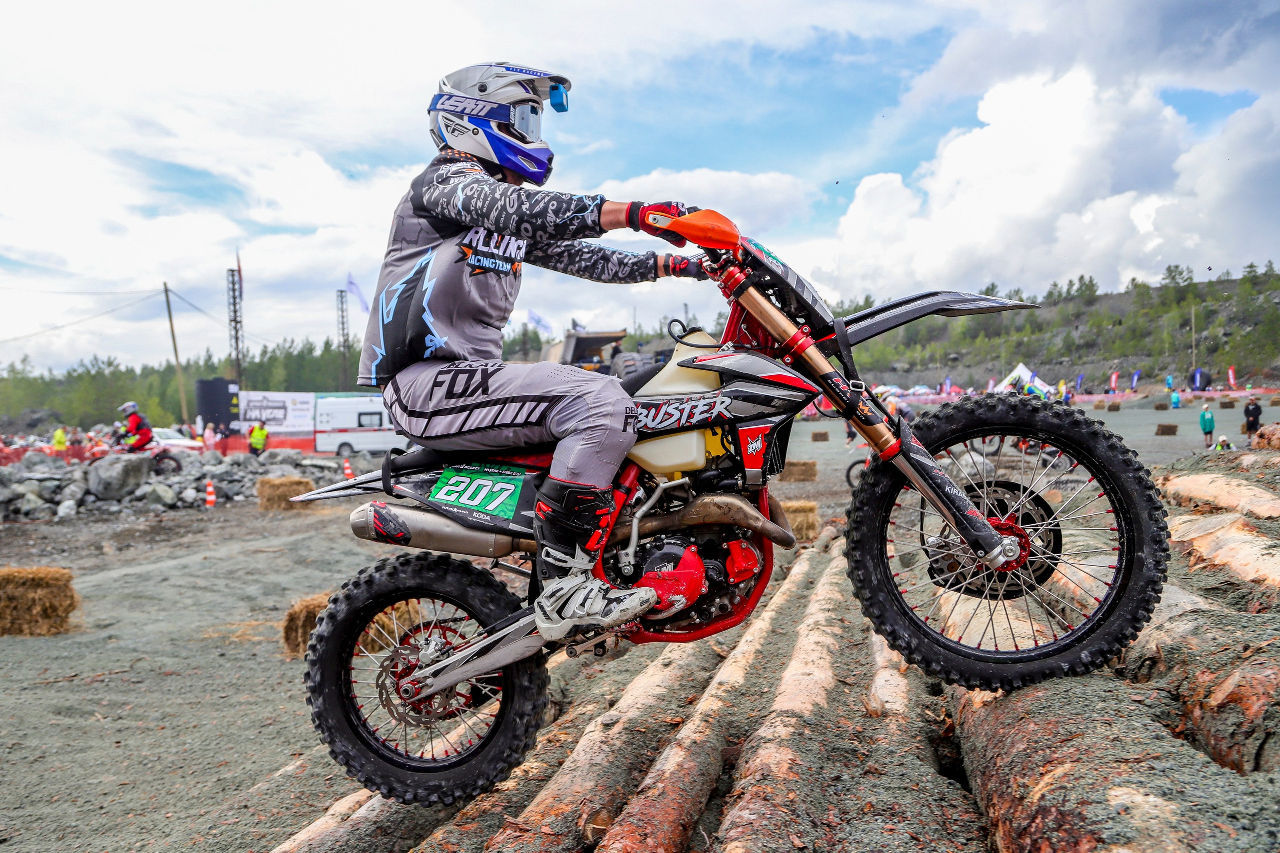 Мотофестиваль эндуро На угле. Спортивный и репортажный фотограф в Екатеринбурге Пустовая Аделя