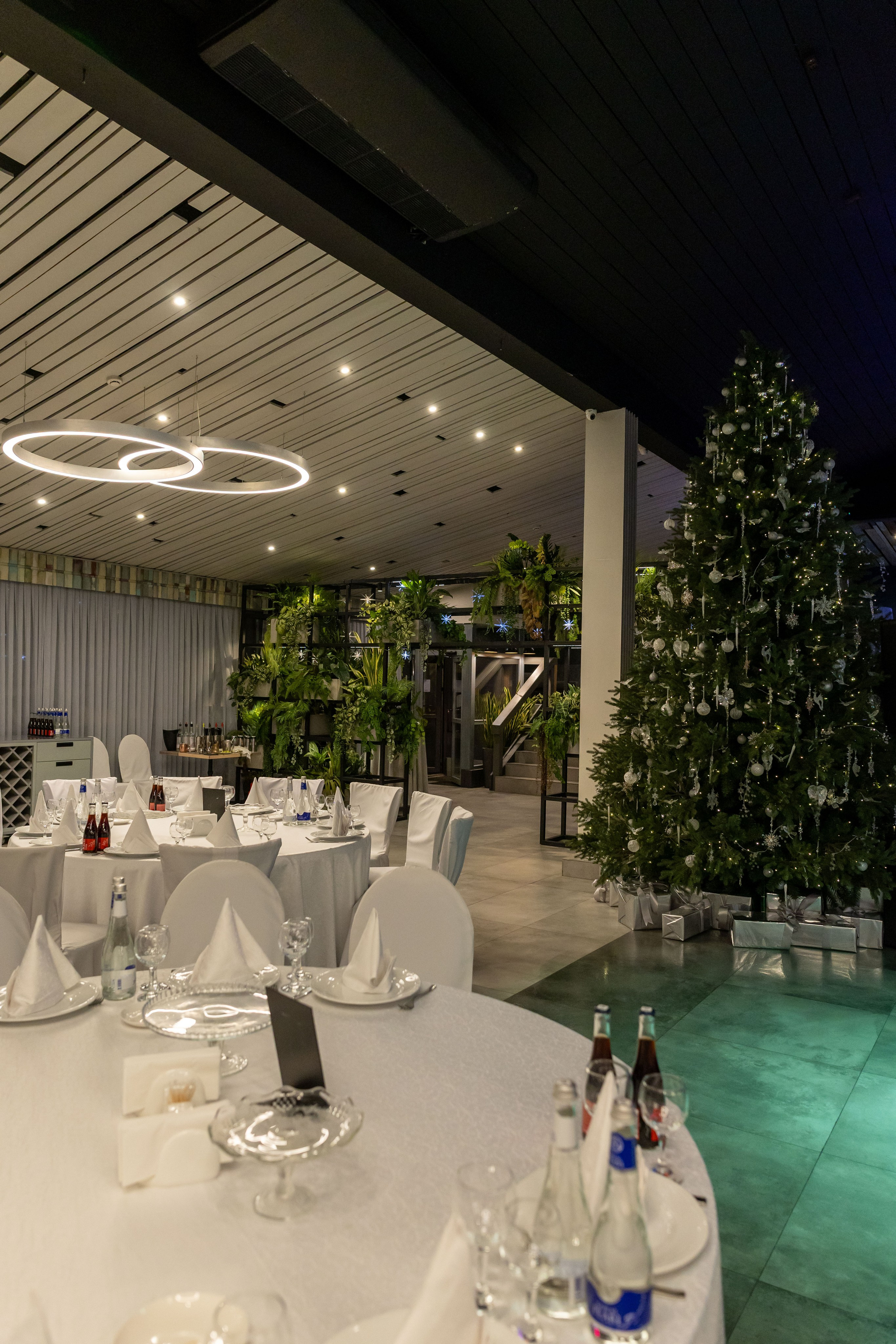 Корпоратив ресторан Времена года Москва. Семейный и детский фотограф Анна Петракова