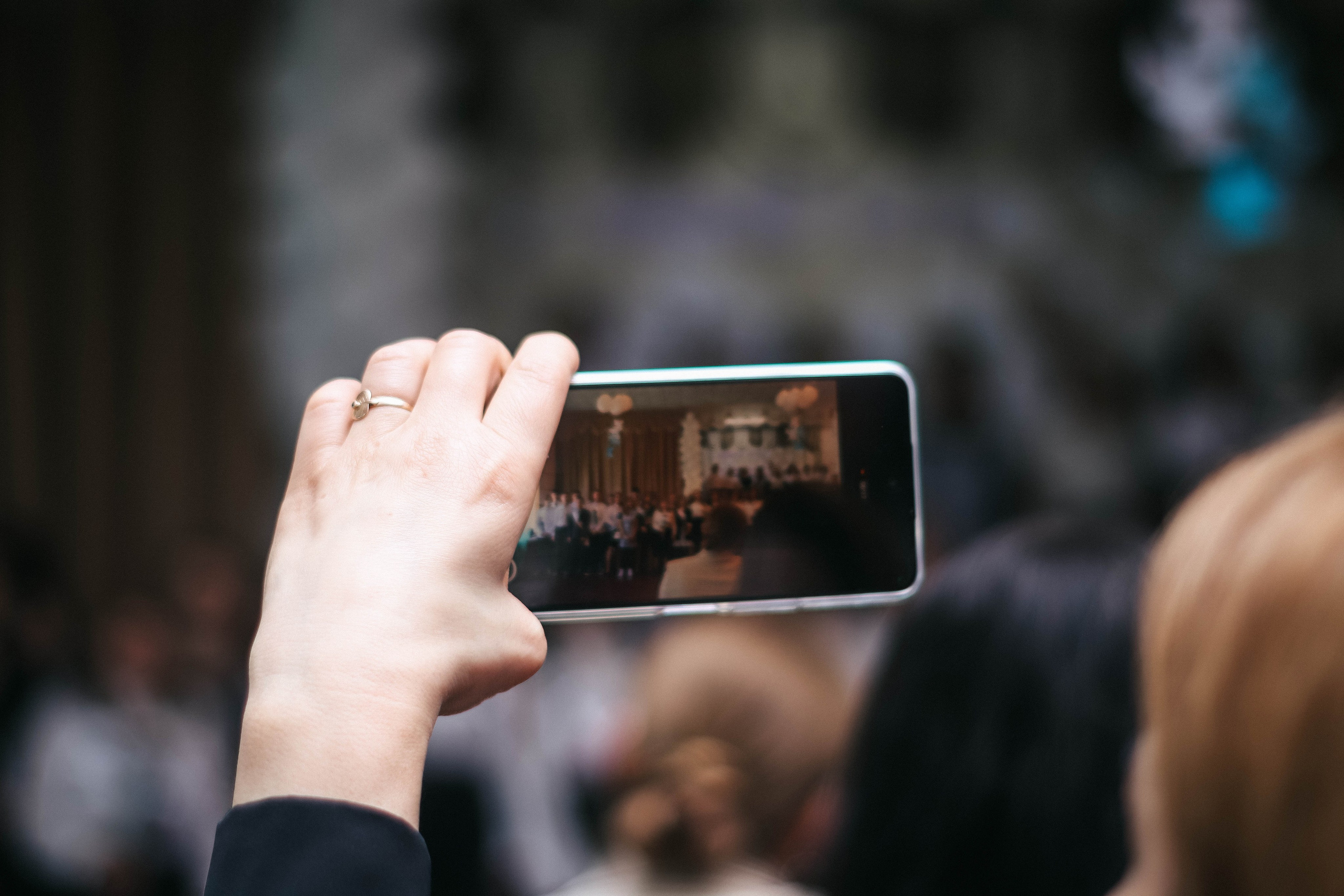 Последний звонок. Фотограф Дарья Маташкова