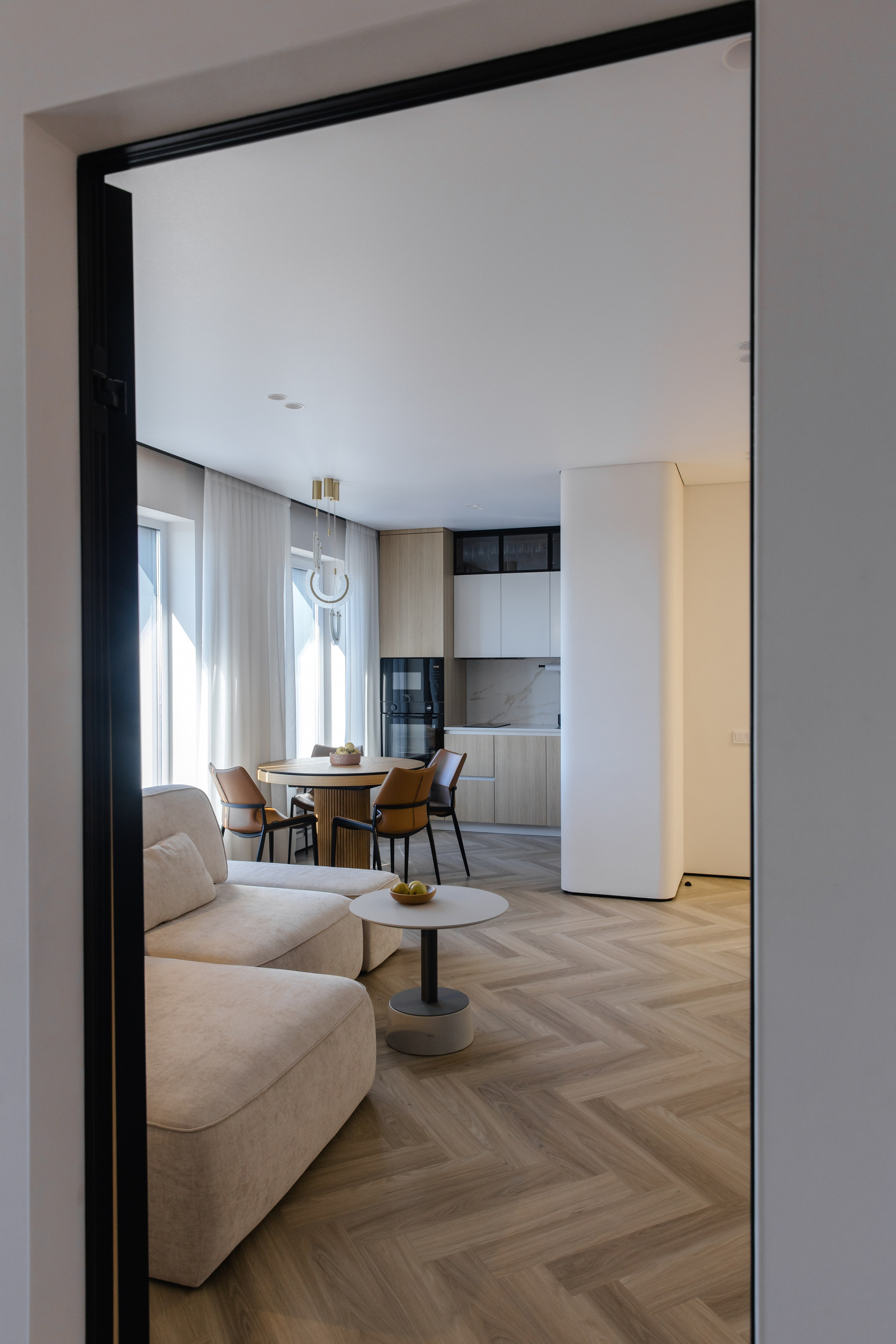 Rozalux. ГУДРУМ — Мебель на заказ в Томске | Кухни | Шкафы | Стулья и Столы