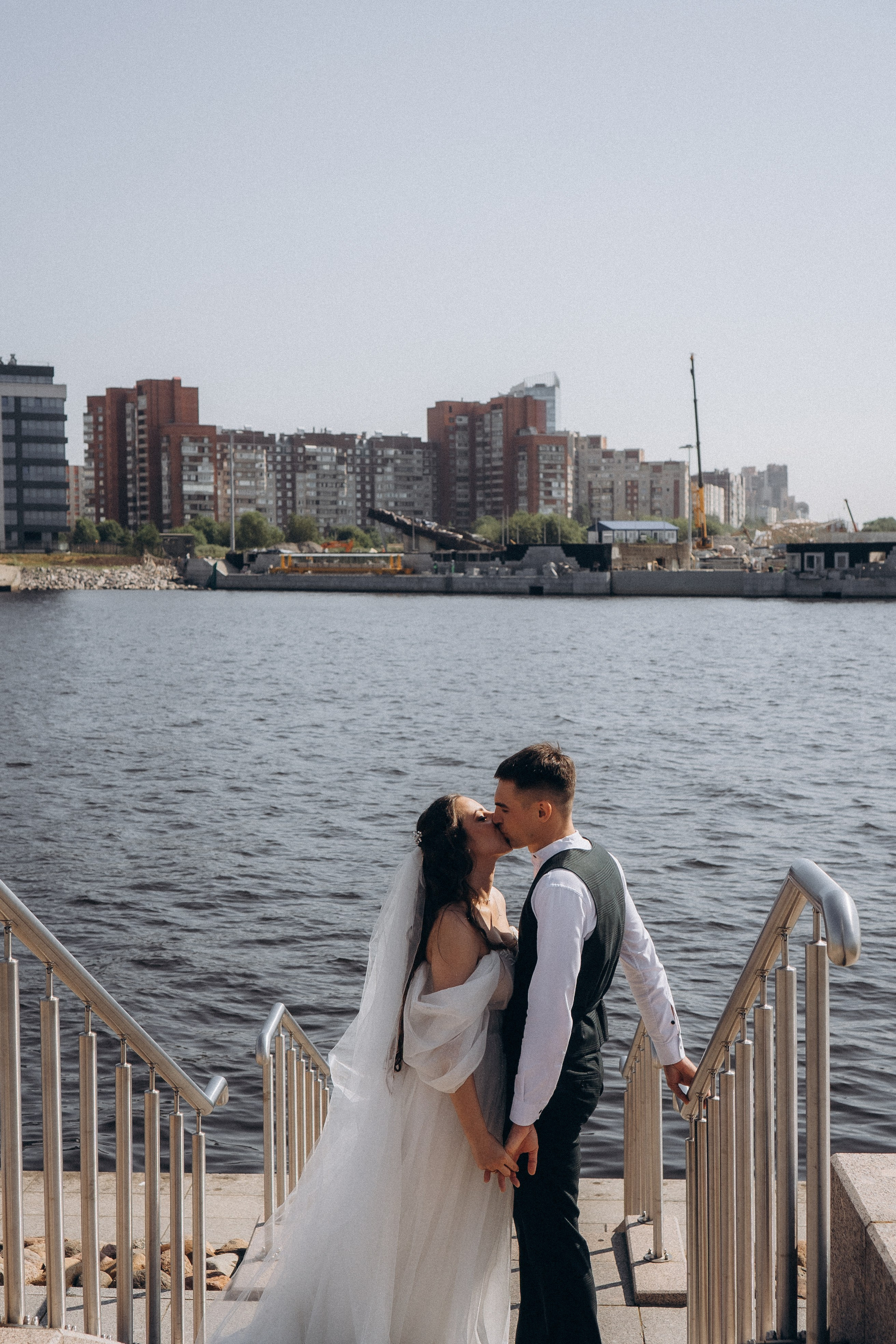 СВАДЕБНАЯ СЬЕМК В ПАРКЕ 300-ЛЕТИЯ. Профессиональный фотограф, Санкт-Петербург — Виктория Богомолова
