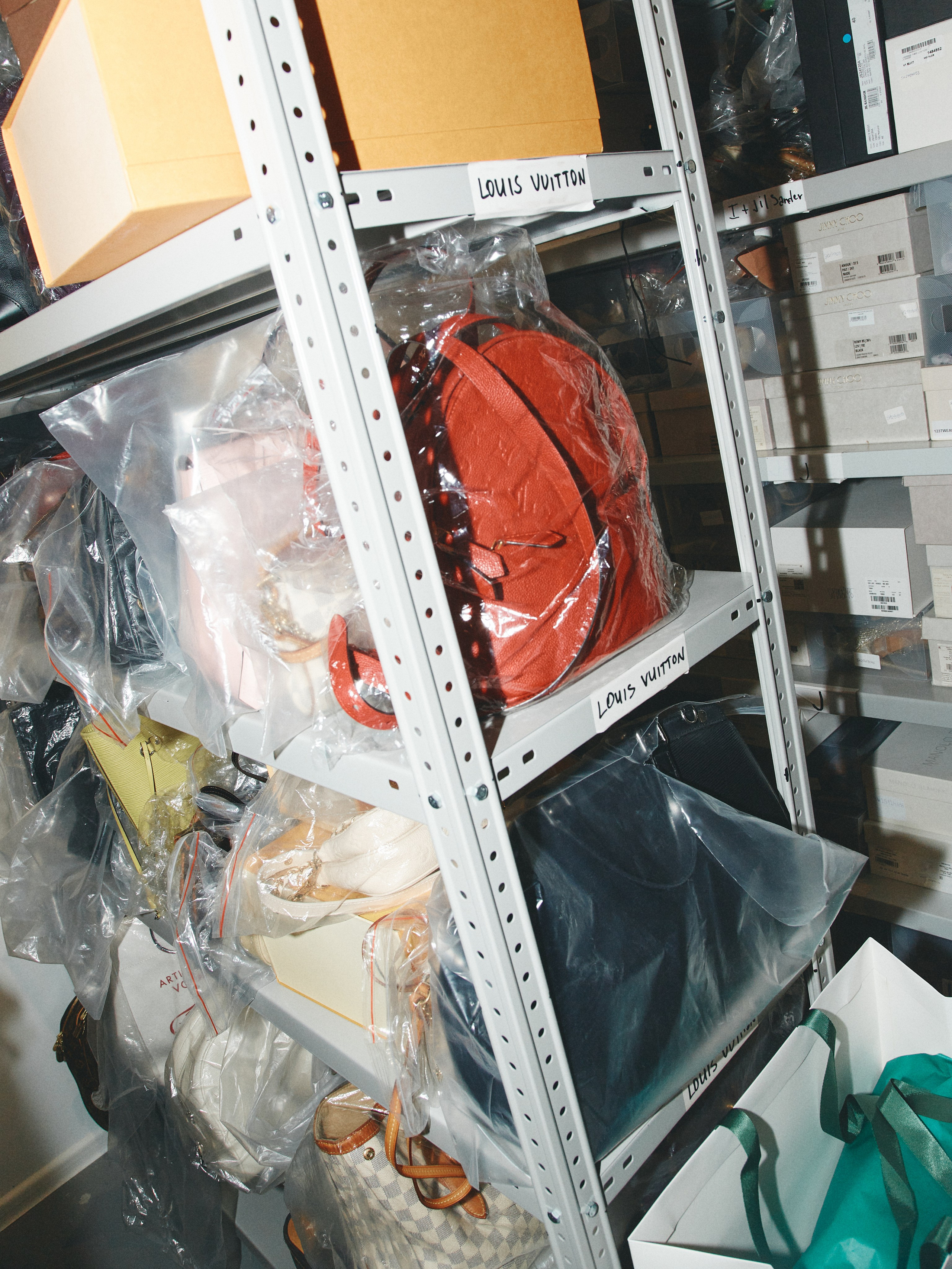 CHAIKA x THE CULTT working girl. Photographer Daria Ilkevich