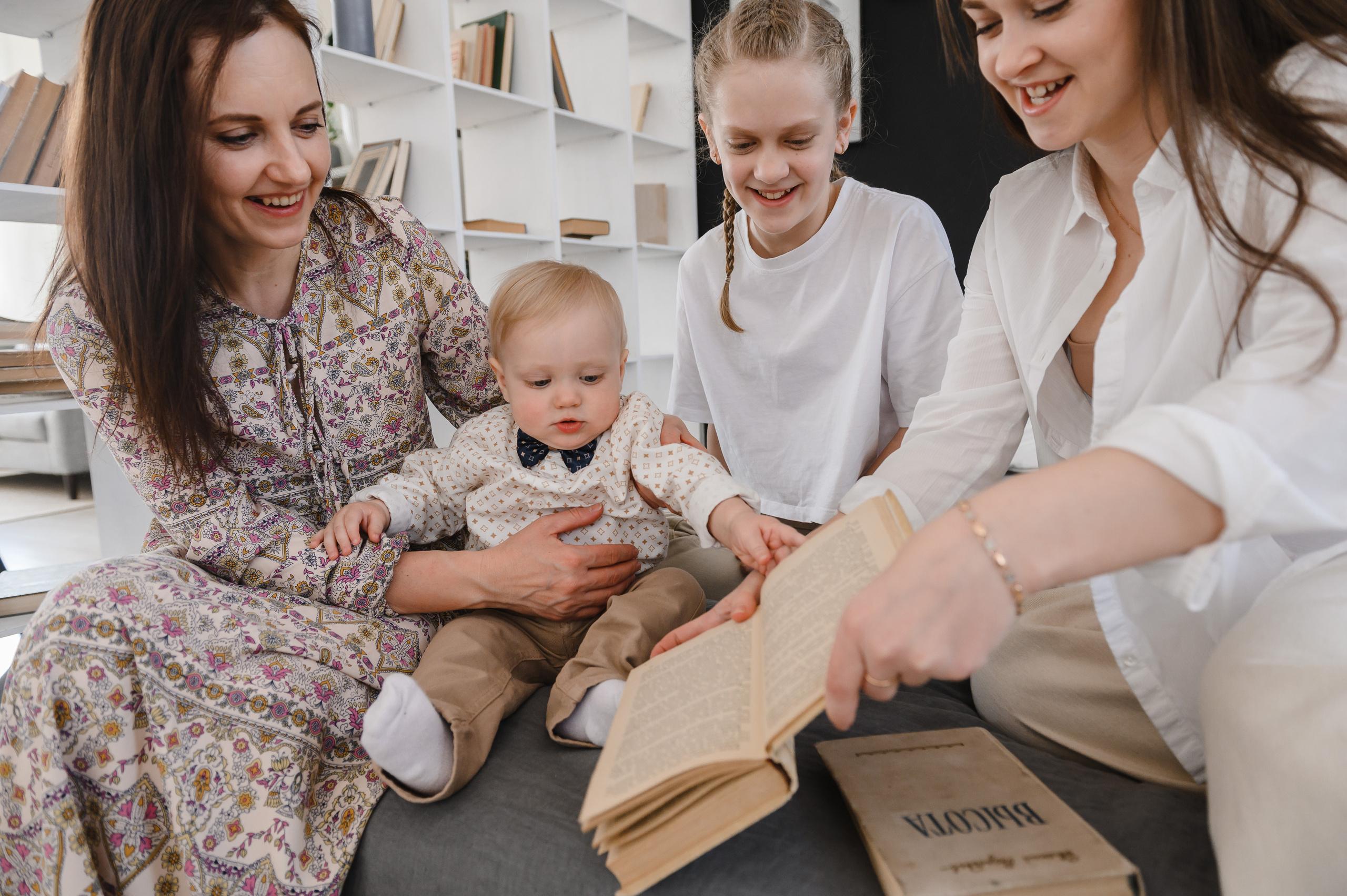 Семейная фотосессия в студии. Свадебный и семейный фотограф в Ставрополе Роман Иванов