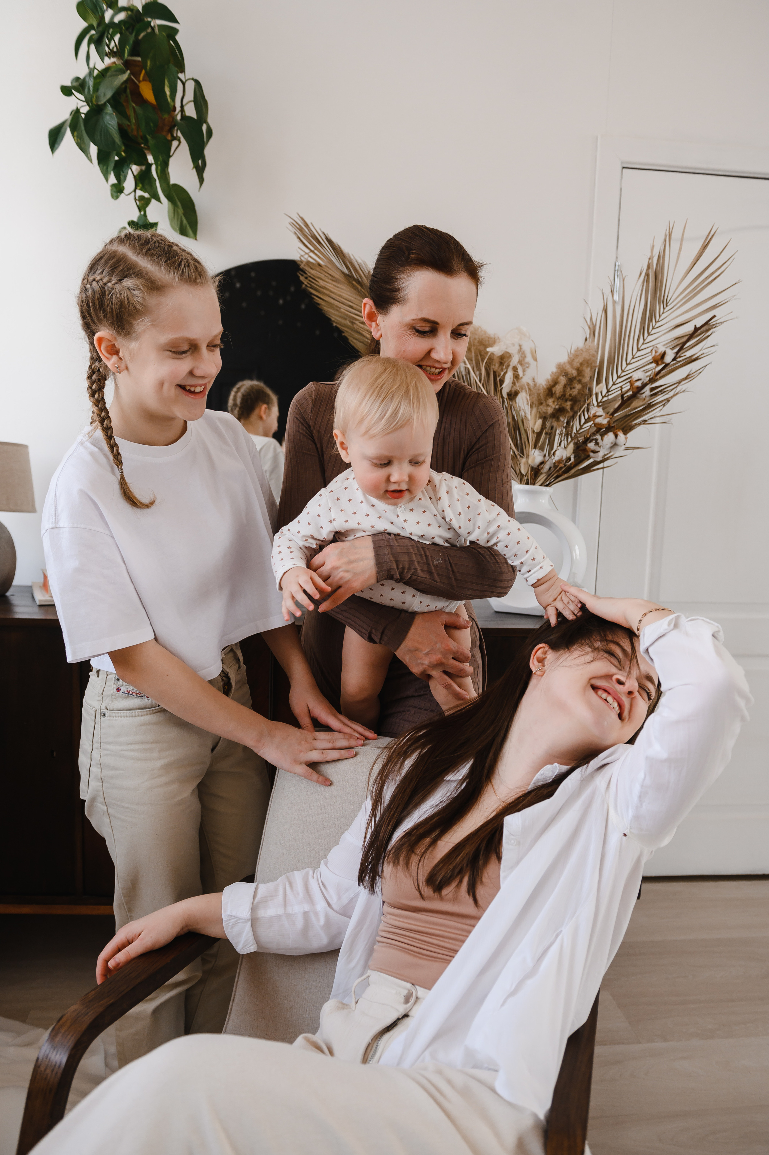 Семейная фотосессия в студии. Свадебный и семейный фотограф в Ставрополе Роман Иванов