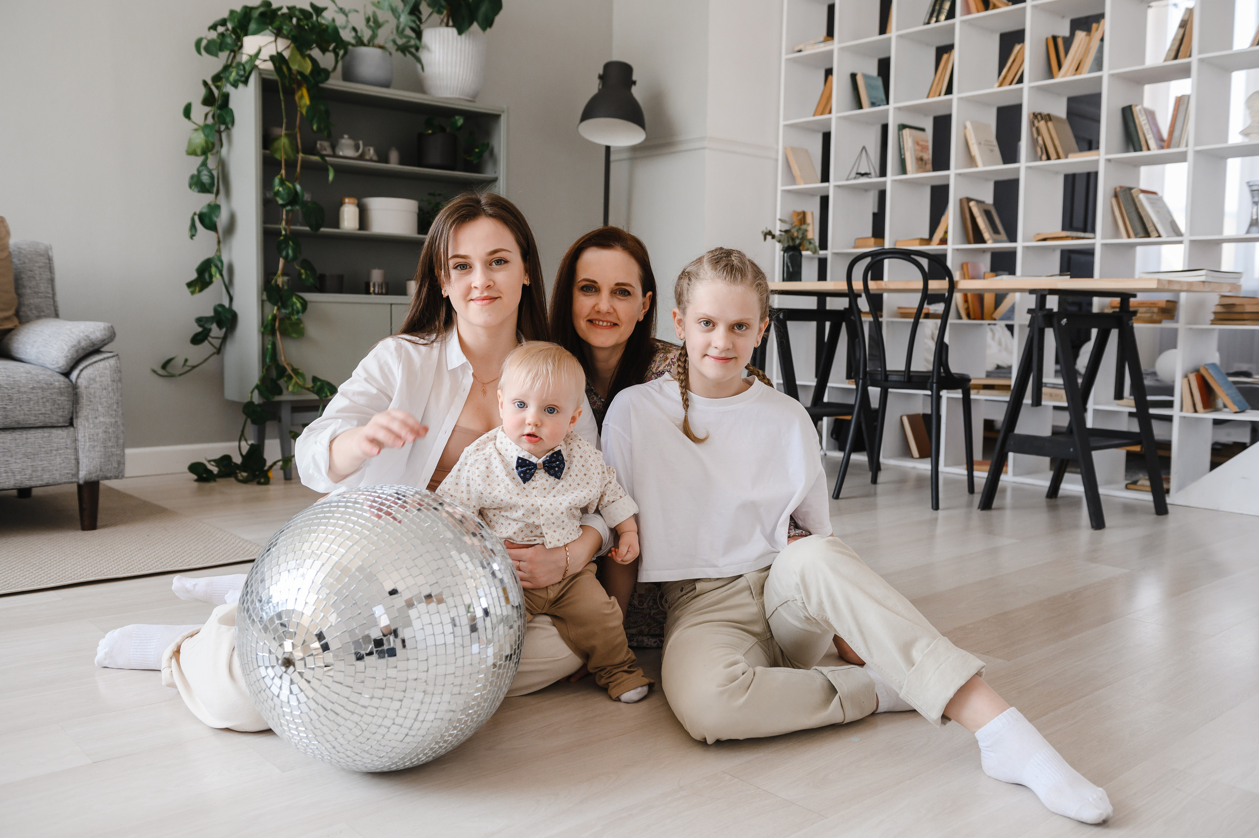 Семейная фотосессия в студии. Свадебный и семейный фотограф в Ставрополе Роман Иванов