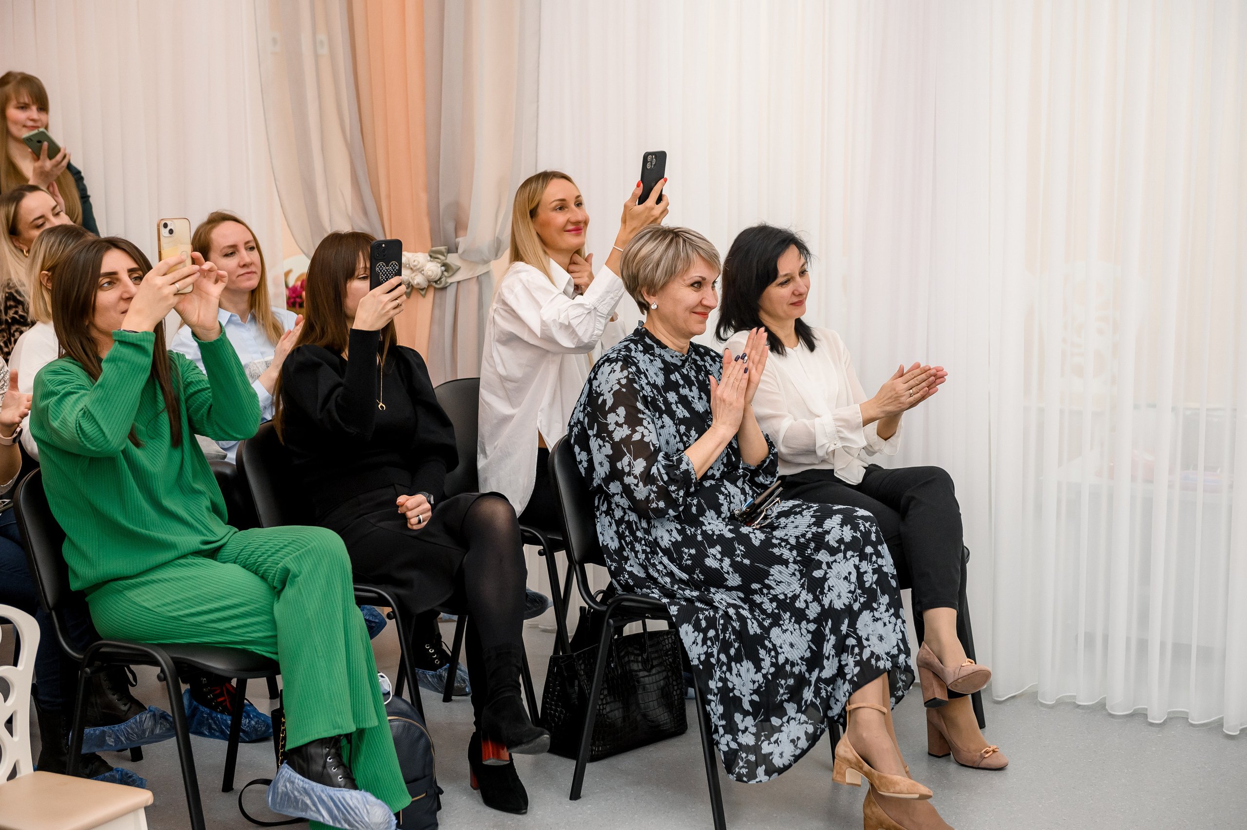 Поздравления любимых Мам. Свадебный и семейный фотограф в Ставрополе Роман Иванов