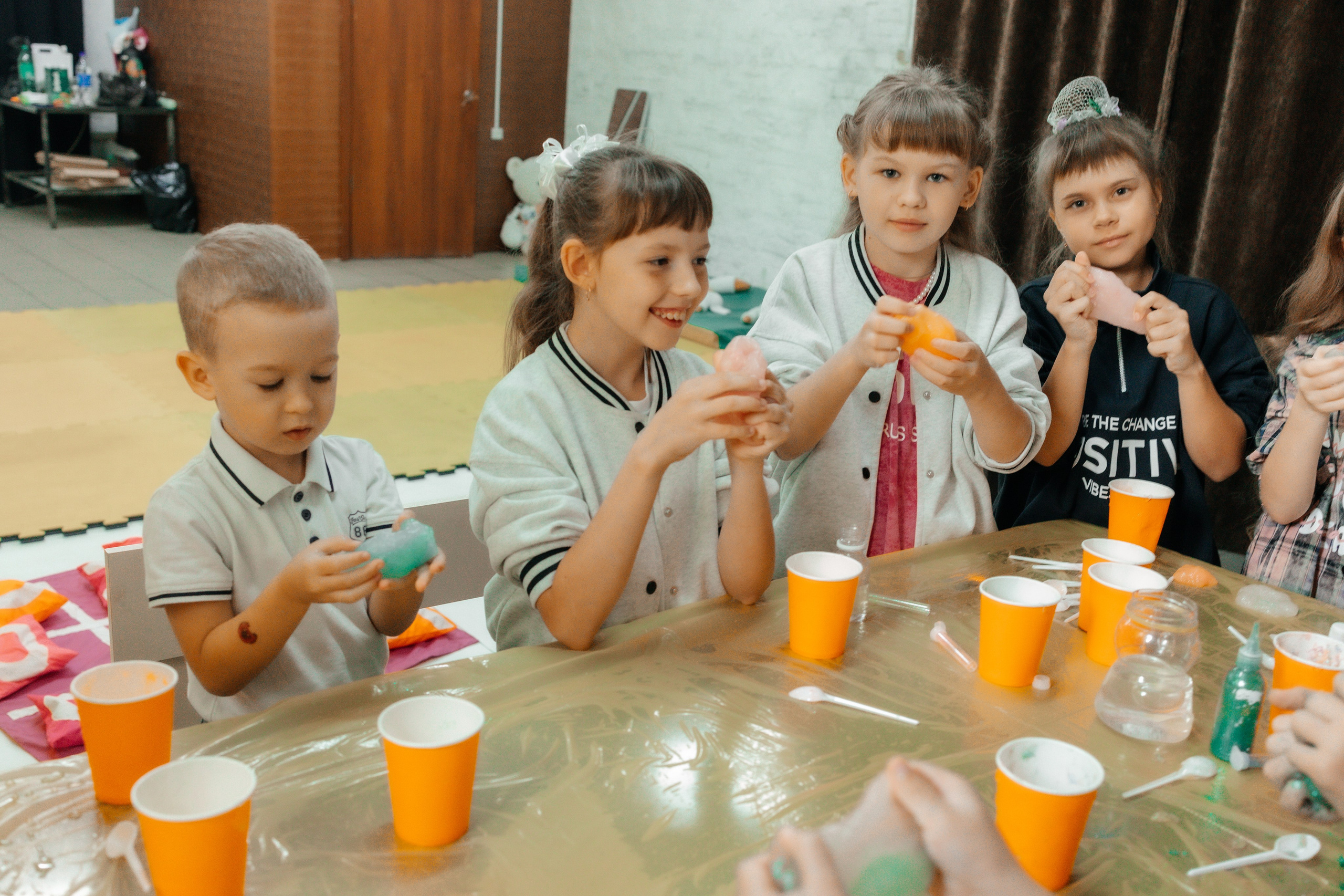 День рождение Каролины/Слайм вечеринка. Семейный и детский фотограф в Славгороде Анастасия Винс