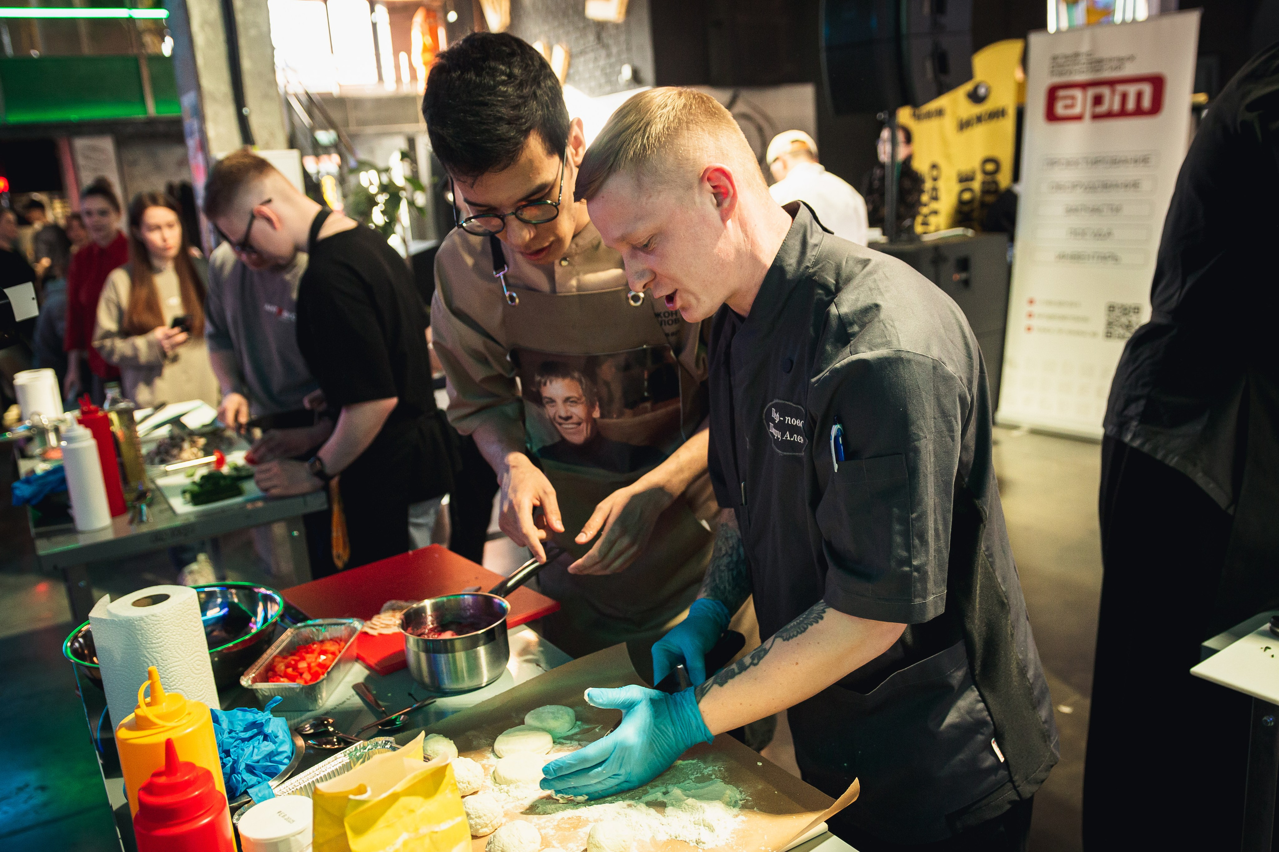 Гастрономический поединок «Жаркая дуэль». Фотограф Томск. Владимир Катышев