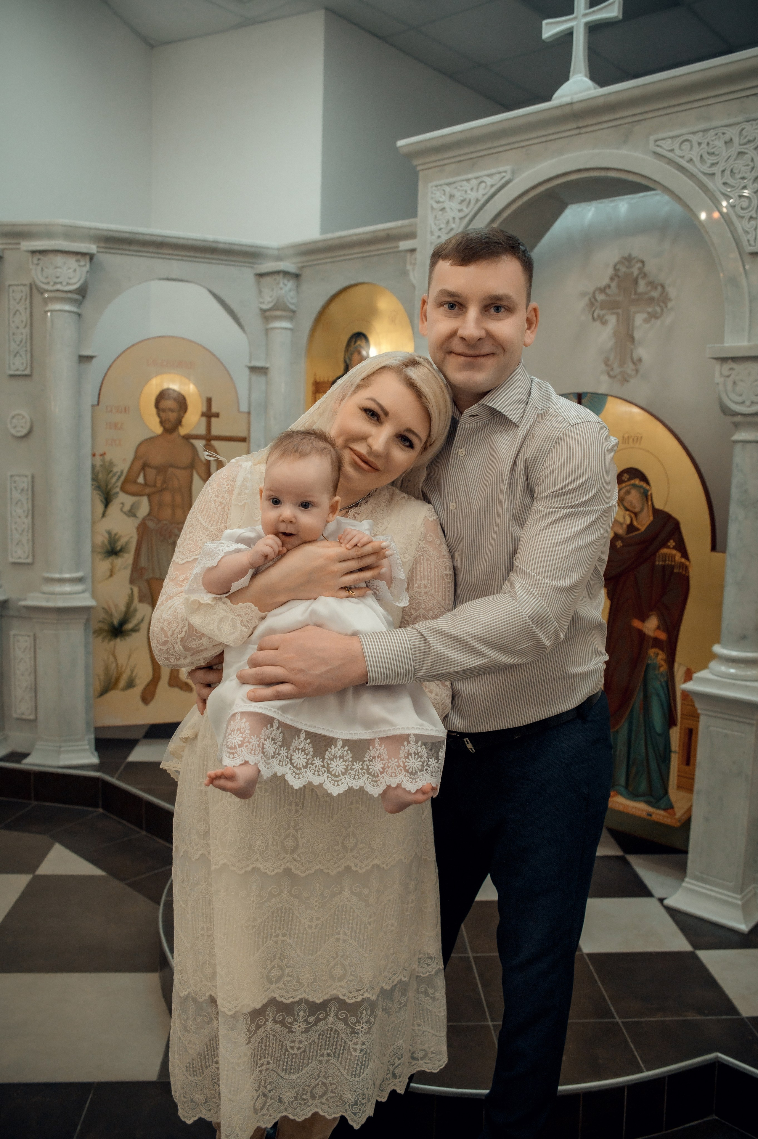 Таинство Крещения Натальи, Собор Александра Невского г. Волгоград. Церковный, семейный и репортажный фотограф Волгоград, Волжский