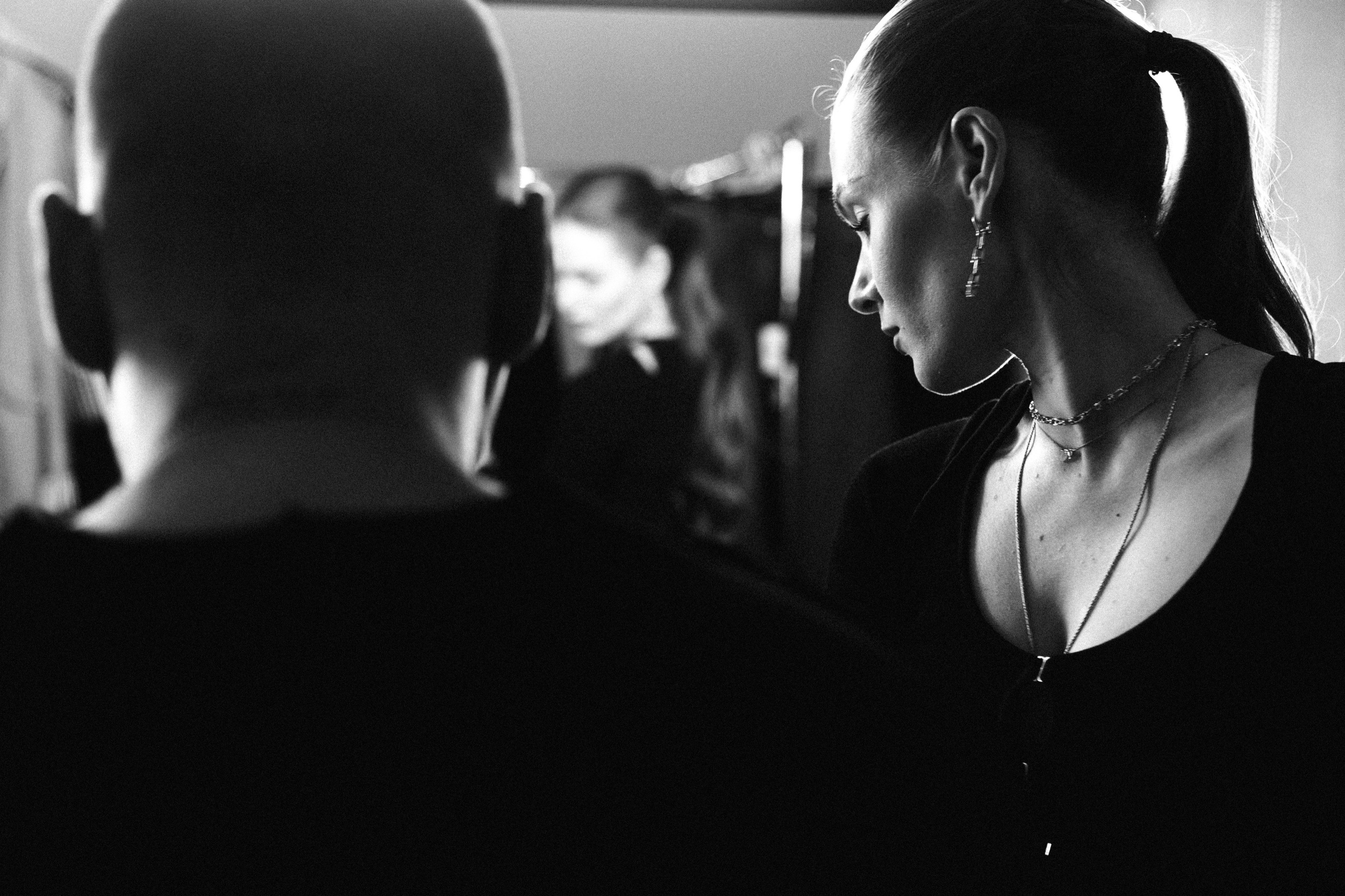 Бэкстейдж со съёмки Дмитрия Портнягина у Валентина Блоха. Коммерческий фотограф в Москве — Антон Ермаков