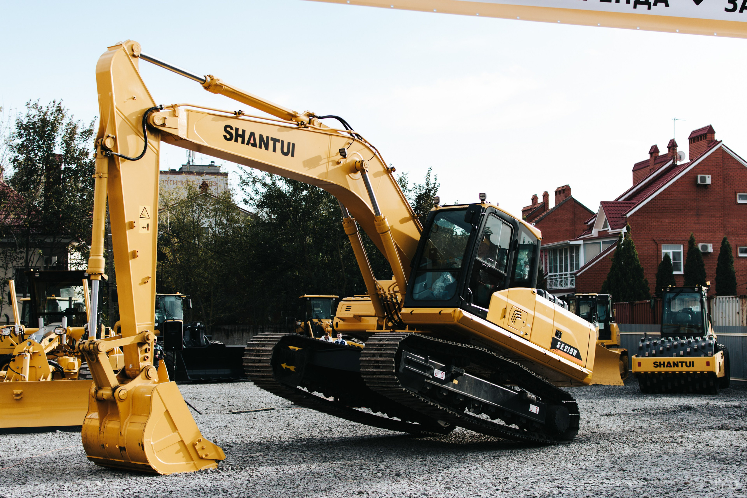 Строительная компания SHANTUI