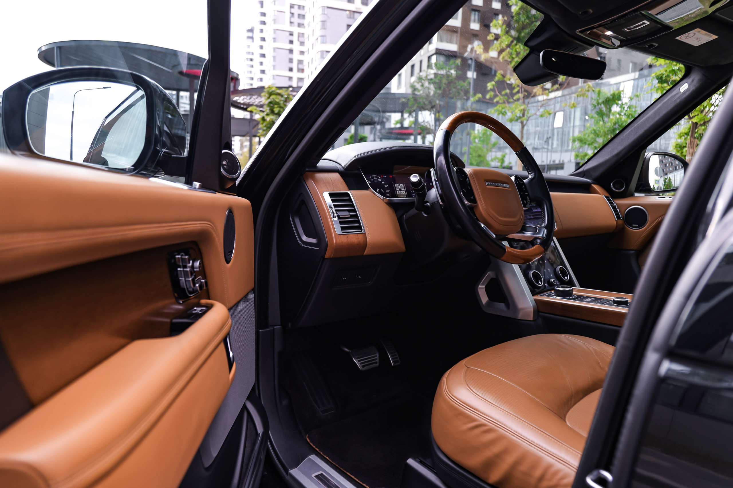 2018 RANGE ROVER AUTOBIOGRAPHY LONG. Mixturecaptures