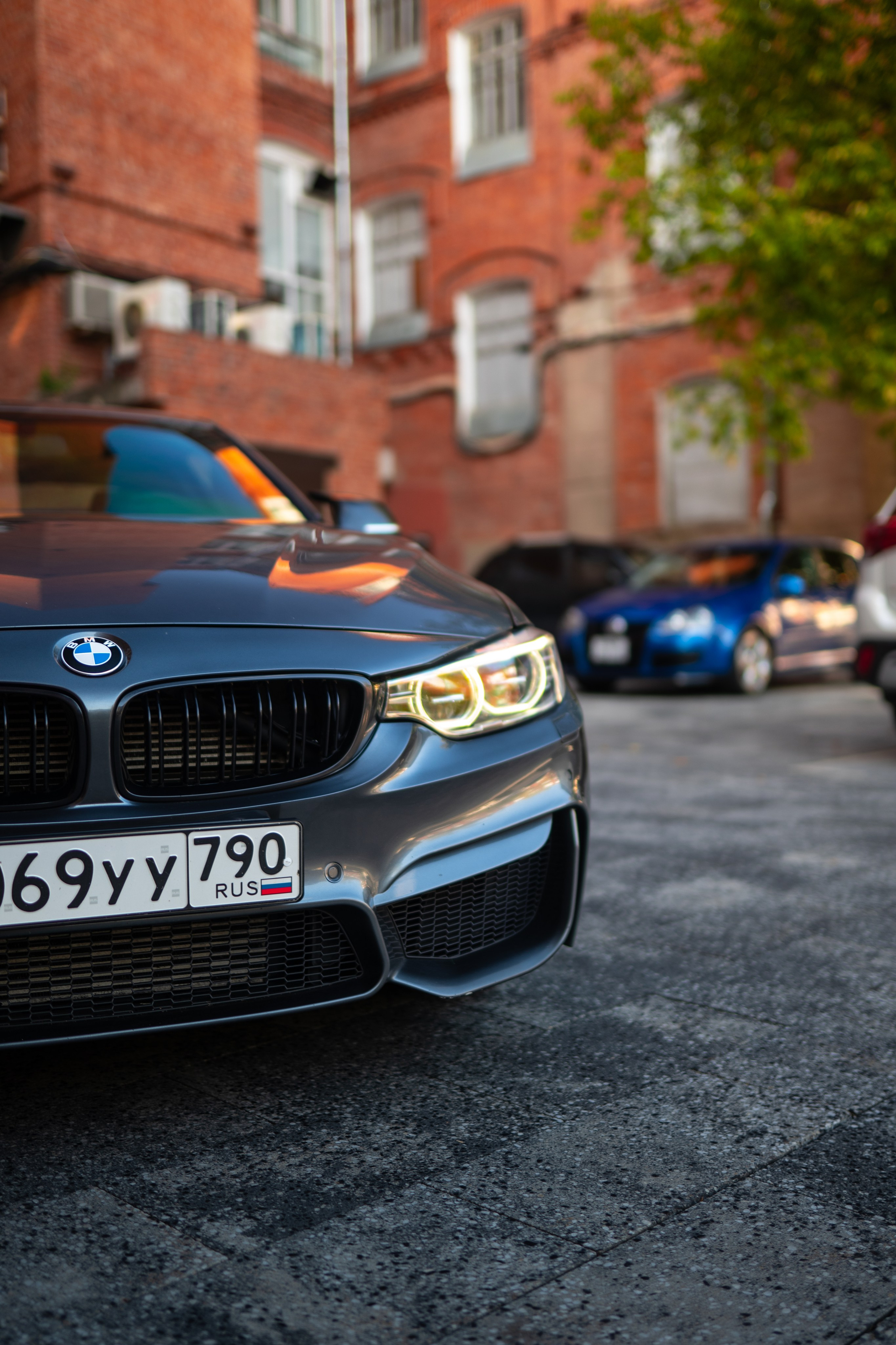 BMW 4-series. Mirllaev