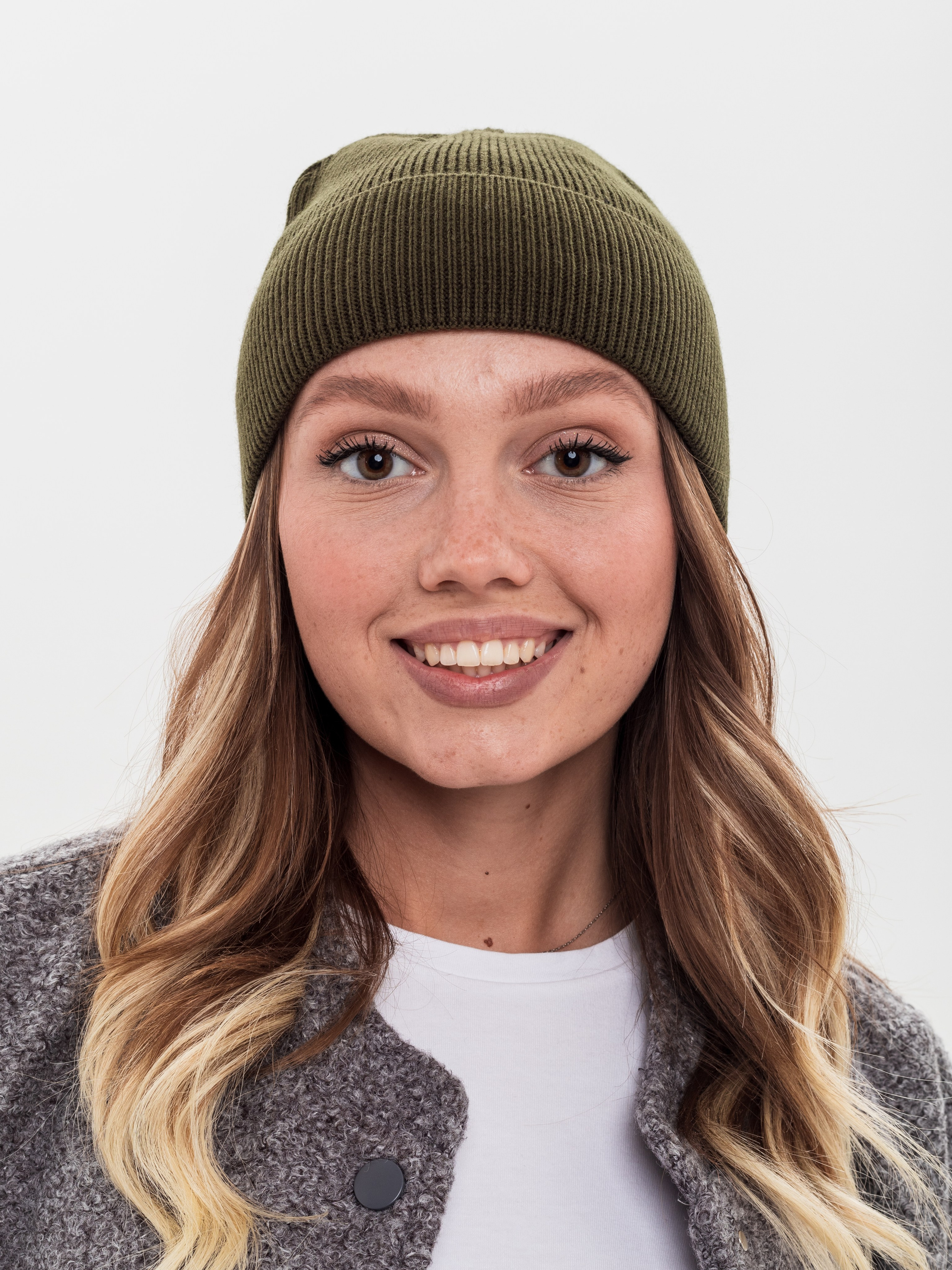 Шапки, кепки. Съёмки для брендов и маркетплейсов