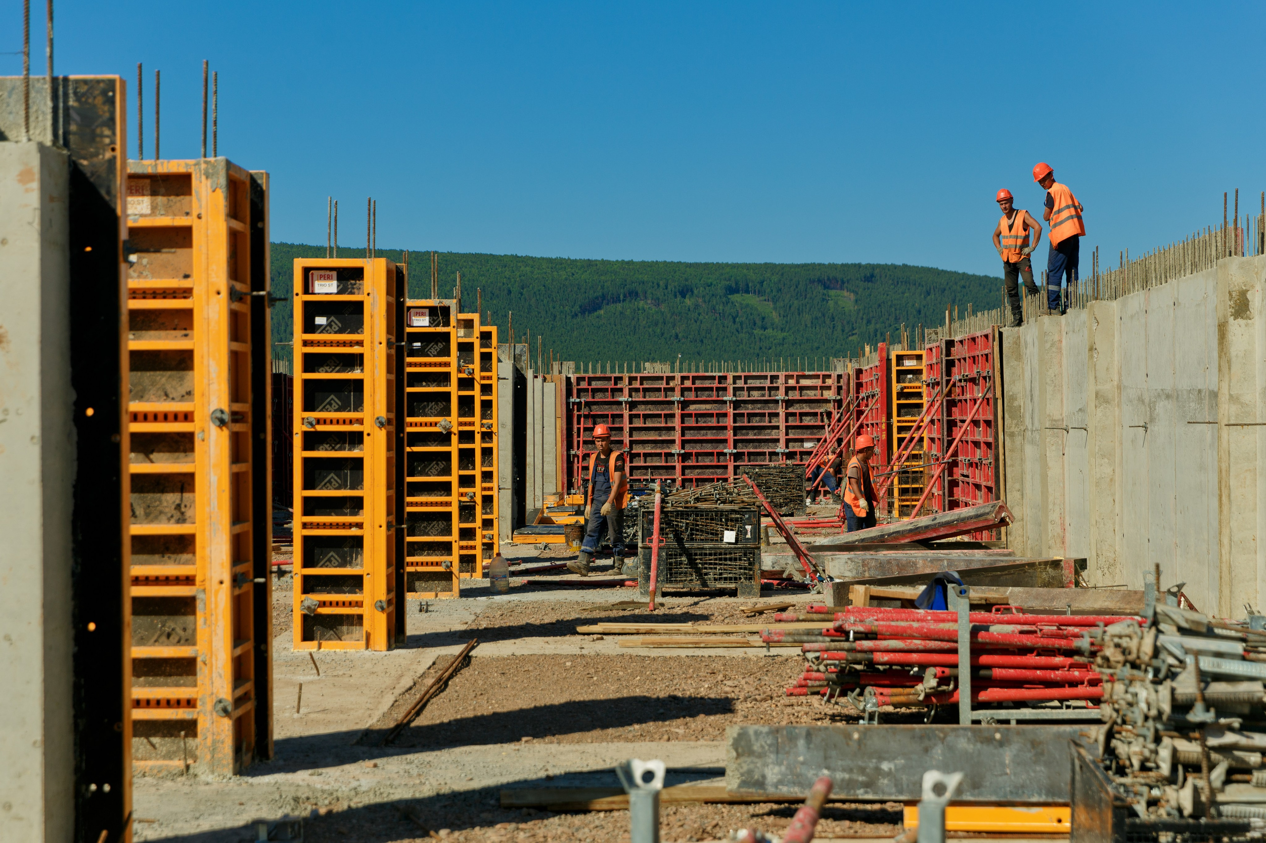 Строящиеся объекты в посёлке Жигалова. Свадебный фотограф Иркутск, репортажный фотограф Иркутск