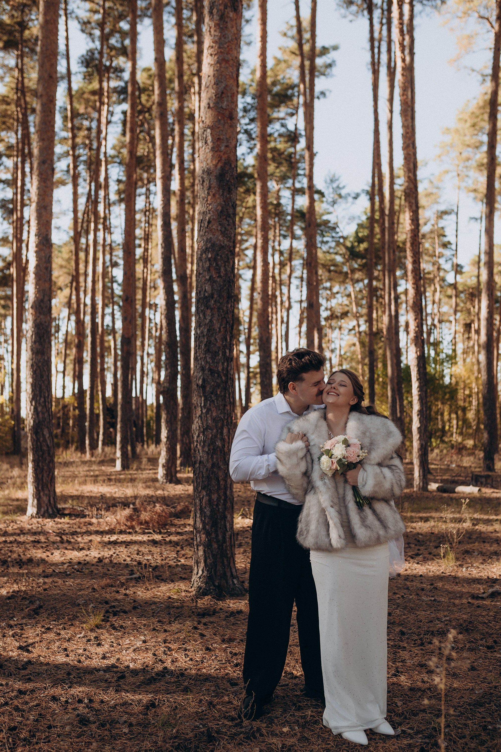 День был ясным, а чувства — истинными. Свадебный фотограф Илья Бринк