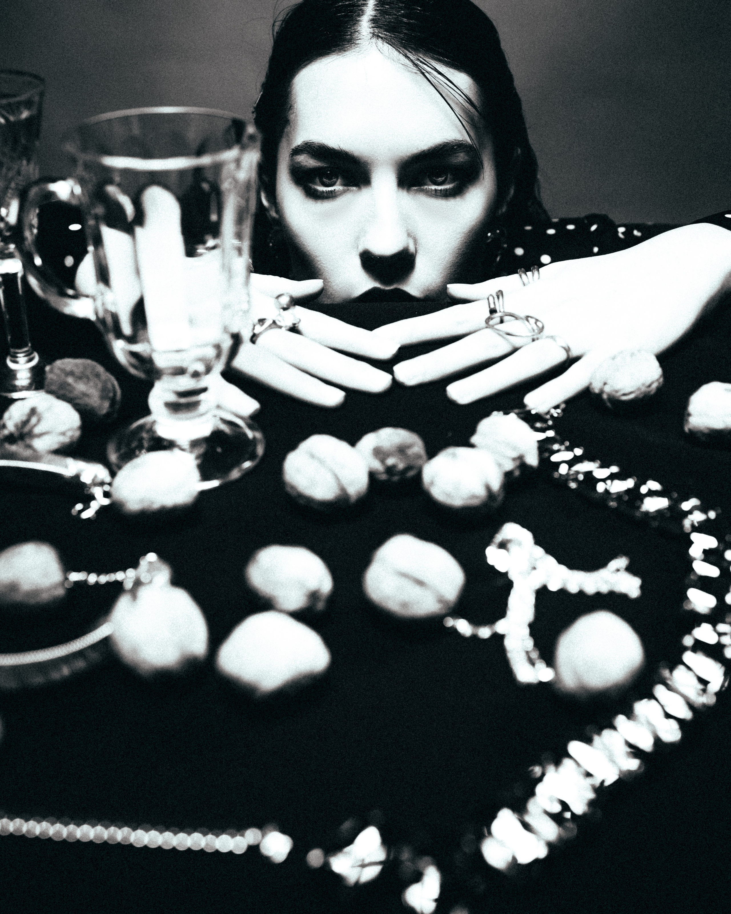 Взрыв. Лена, Лера, Тоня, Ефим