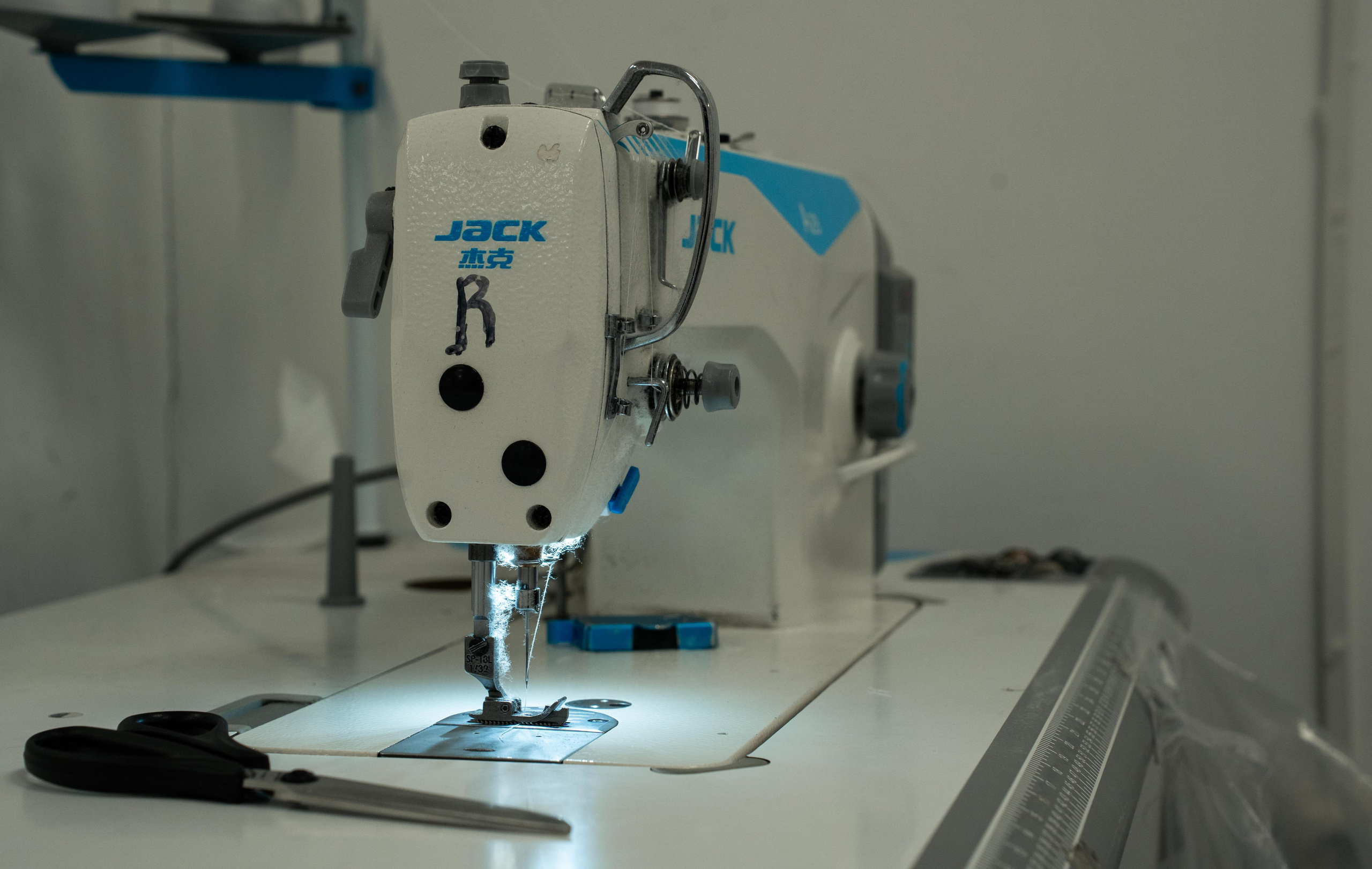 Производство 01.04.2026. Коммерческий и художественный фотограф и видеограф в Москве Арсений Тургенев