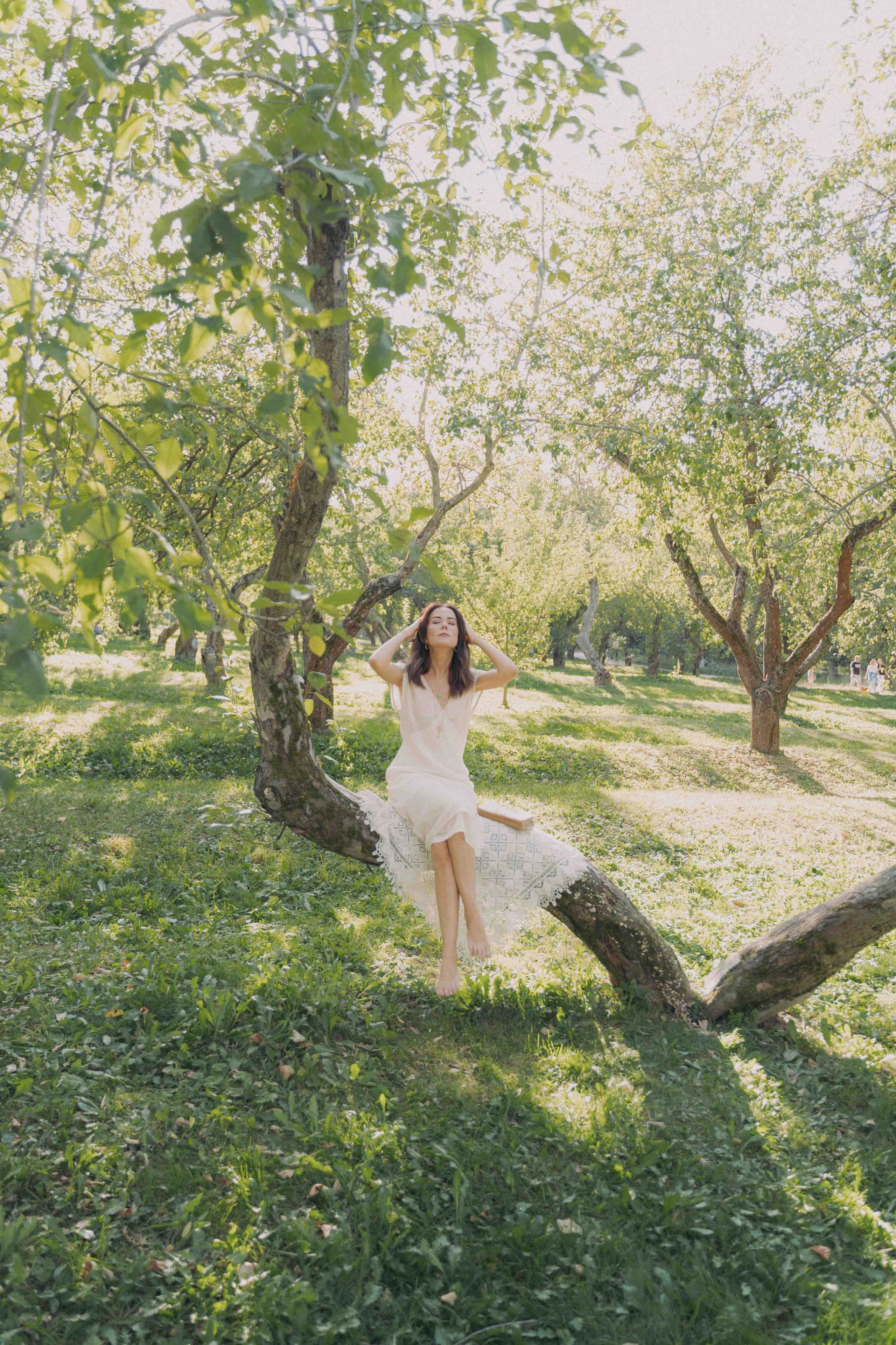Яблоневый сад и гамак. Фотограф и видеограф в Москве и Абу Даби Мария Кулагина