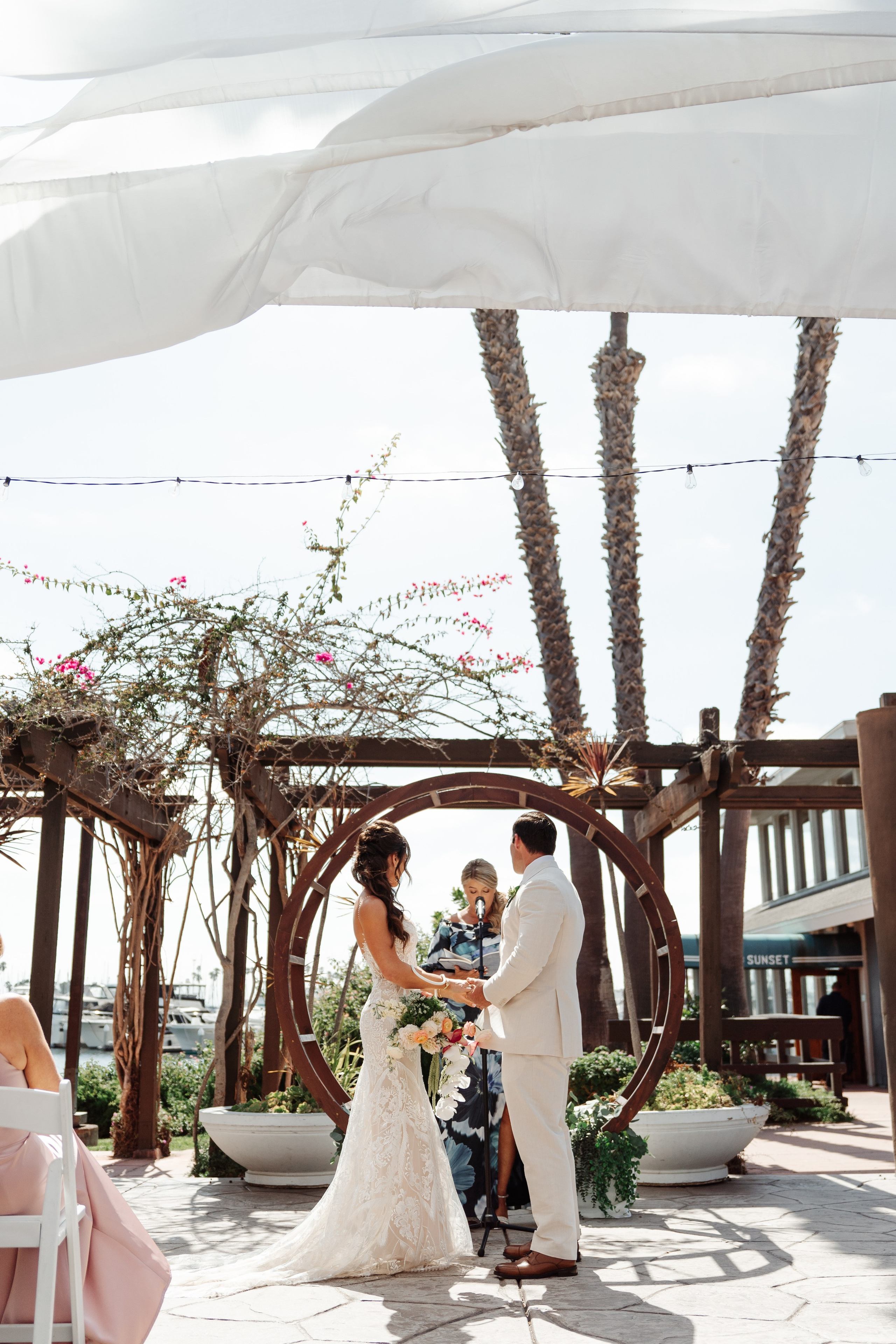 2025-08-16_BryanAmber. Ретушер Зенькевич Света