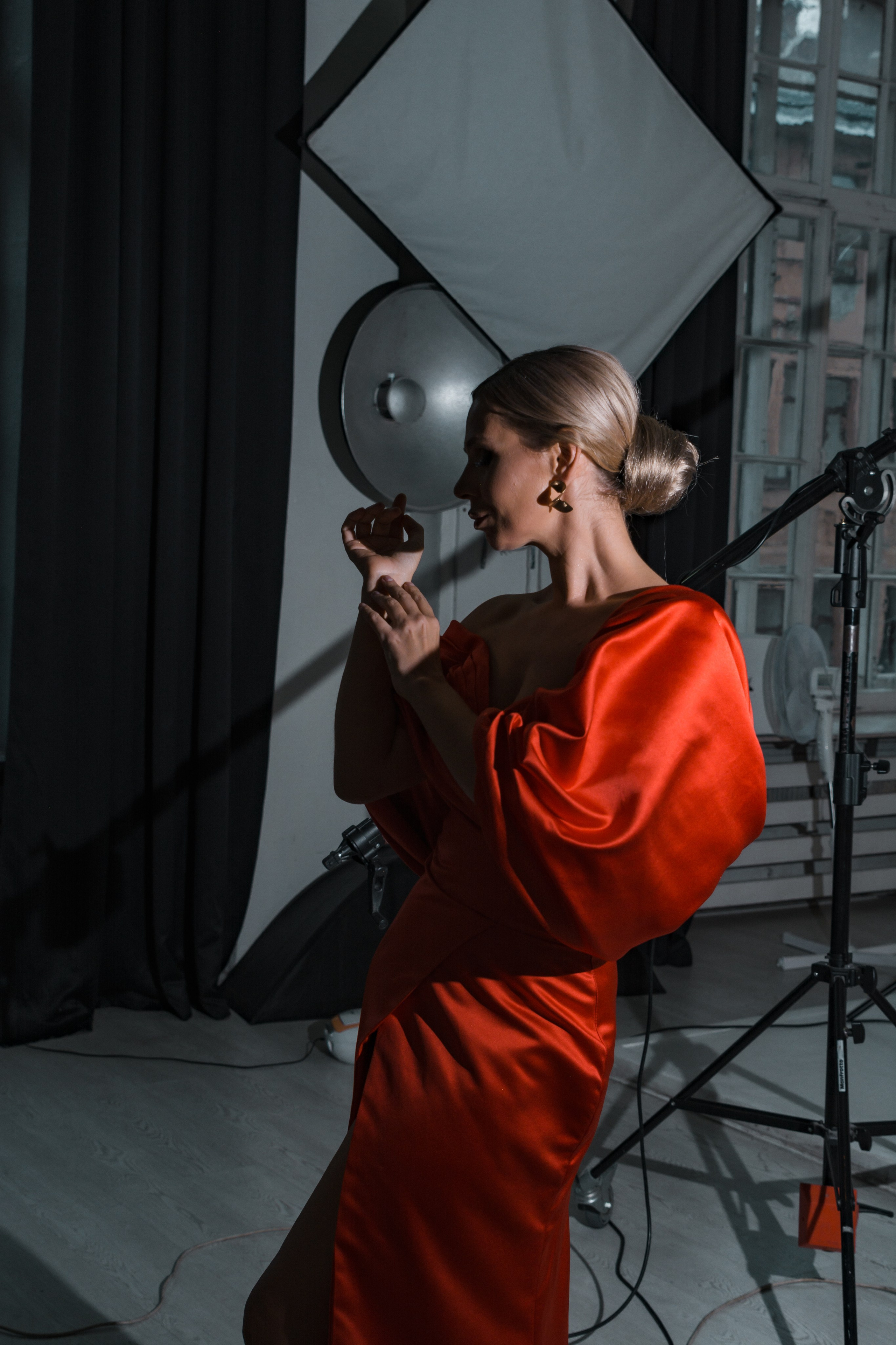 Фэшн-съёмка участниц Миссис Бизнес Гатчина 2023. Портретный фотограф в Санкт-Петербурге Дмитриева Наталия