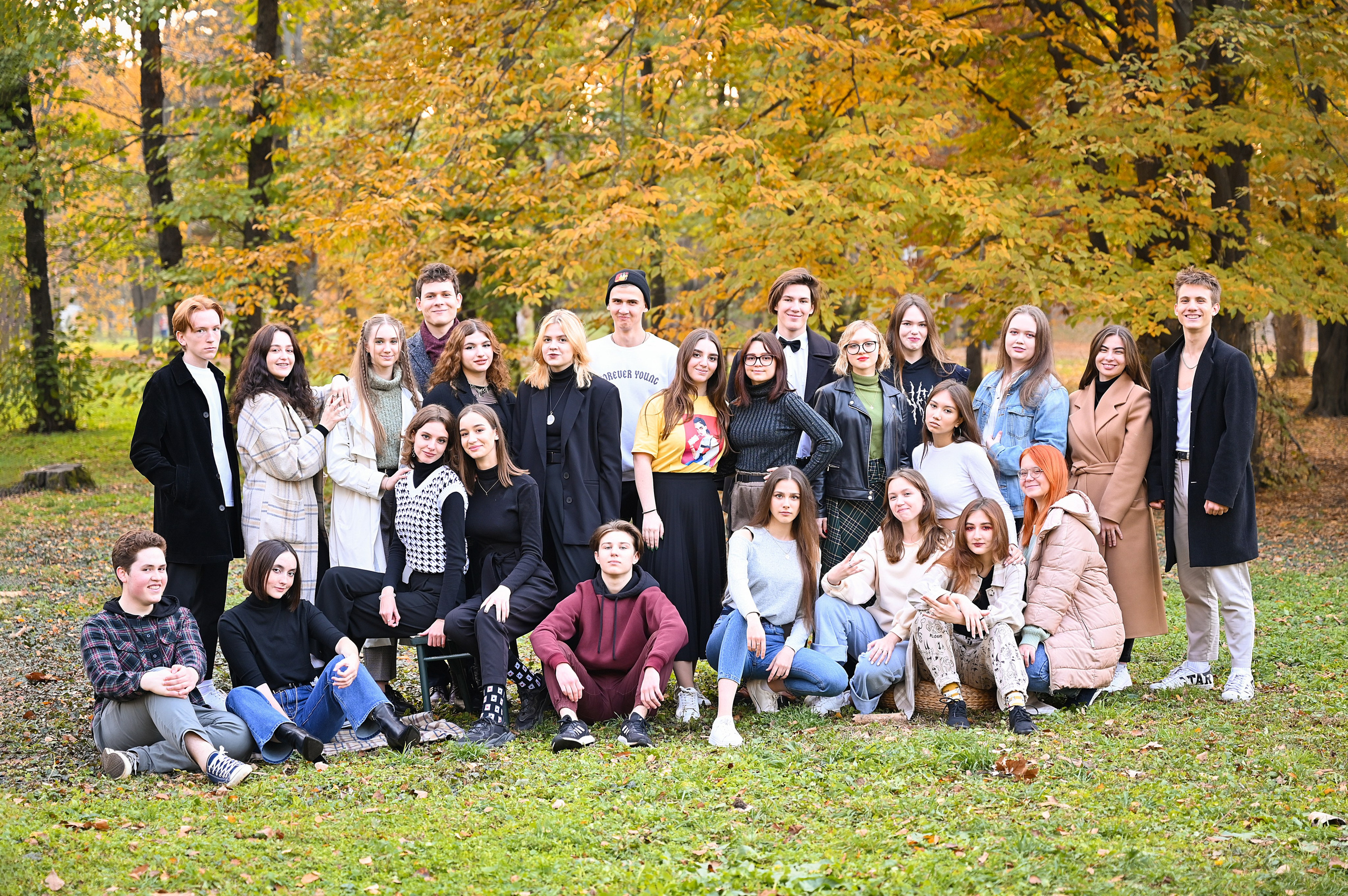 Фотосъемка выпускного класса в парке - общая фотография Краснодар