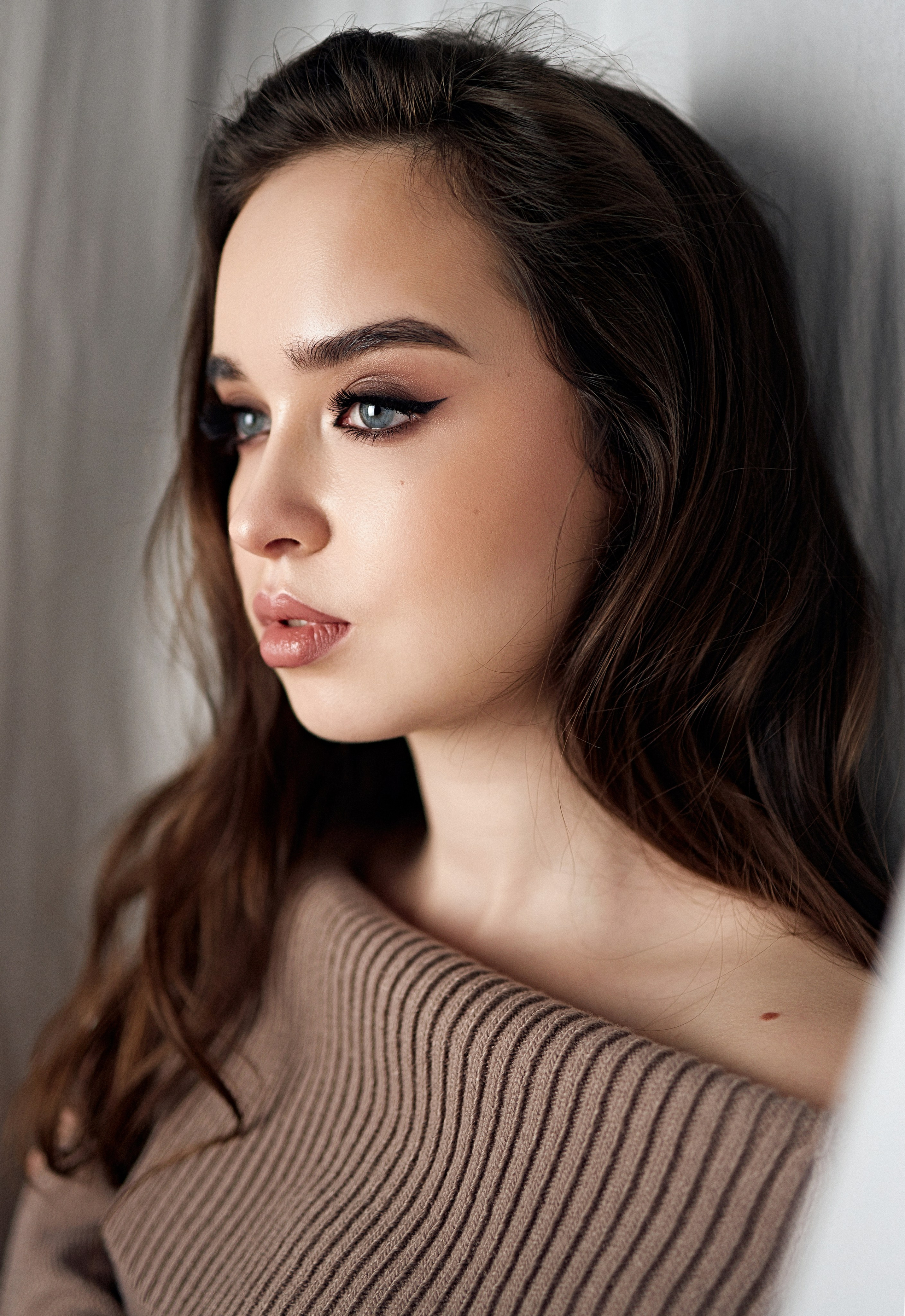 Студийные съемки 2025 г. Фотограф Роксана, Санкт-Петербург