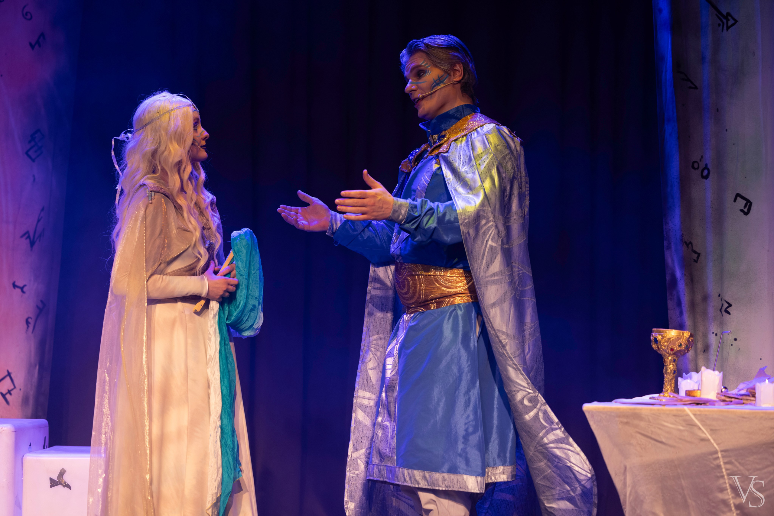 Книга стихий 25.01. Фотограф Виктор Степанов