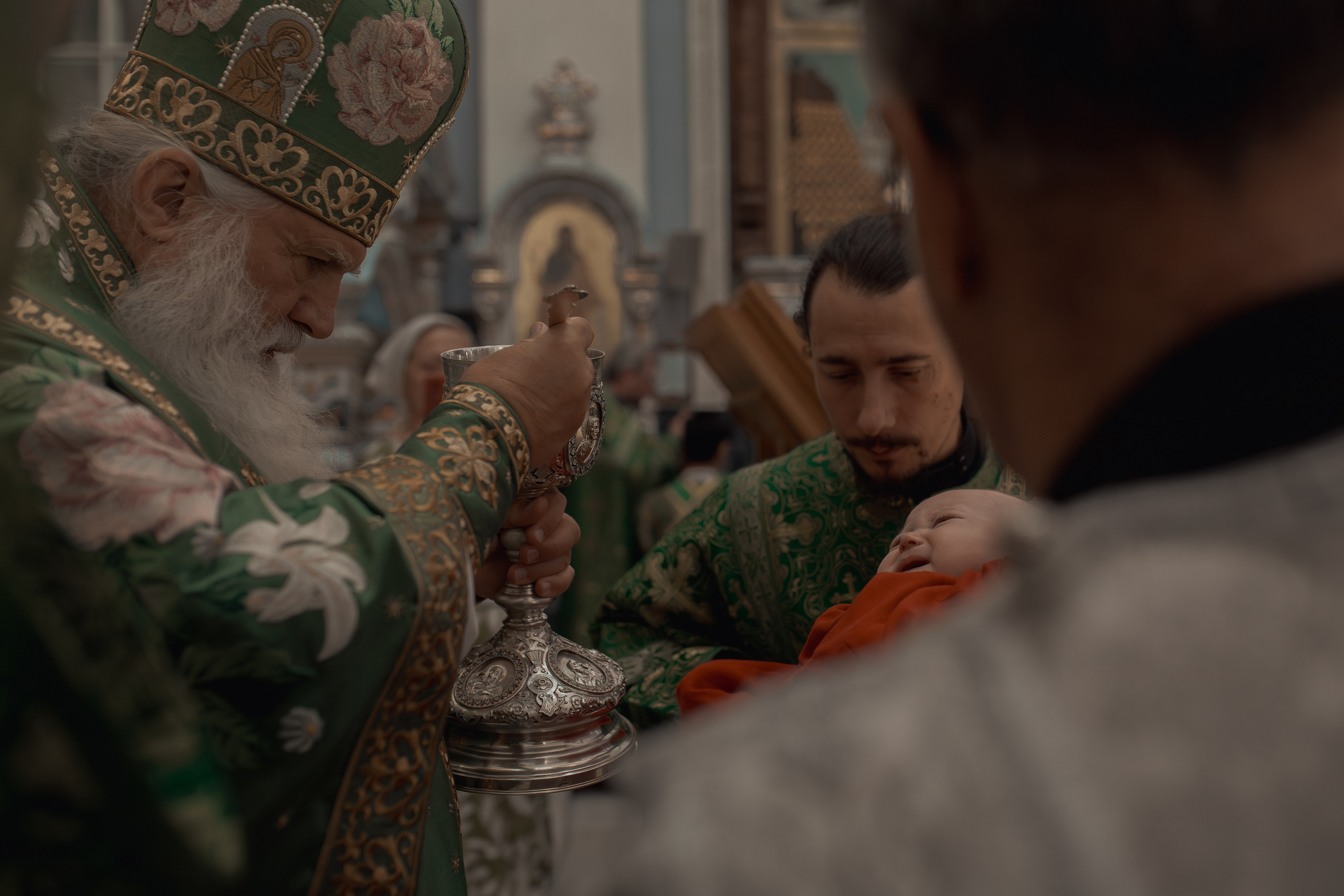 Крещение Валерии. Фотограф на Крещение и Венчание в Ташкенте