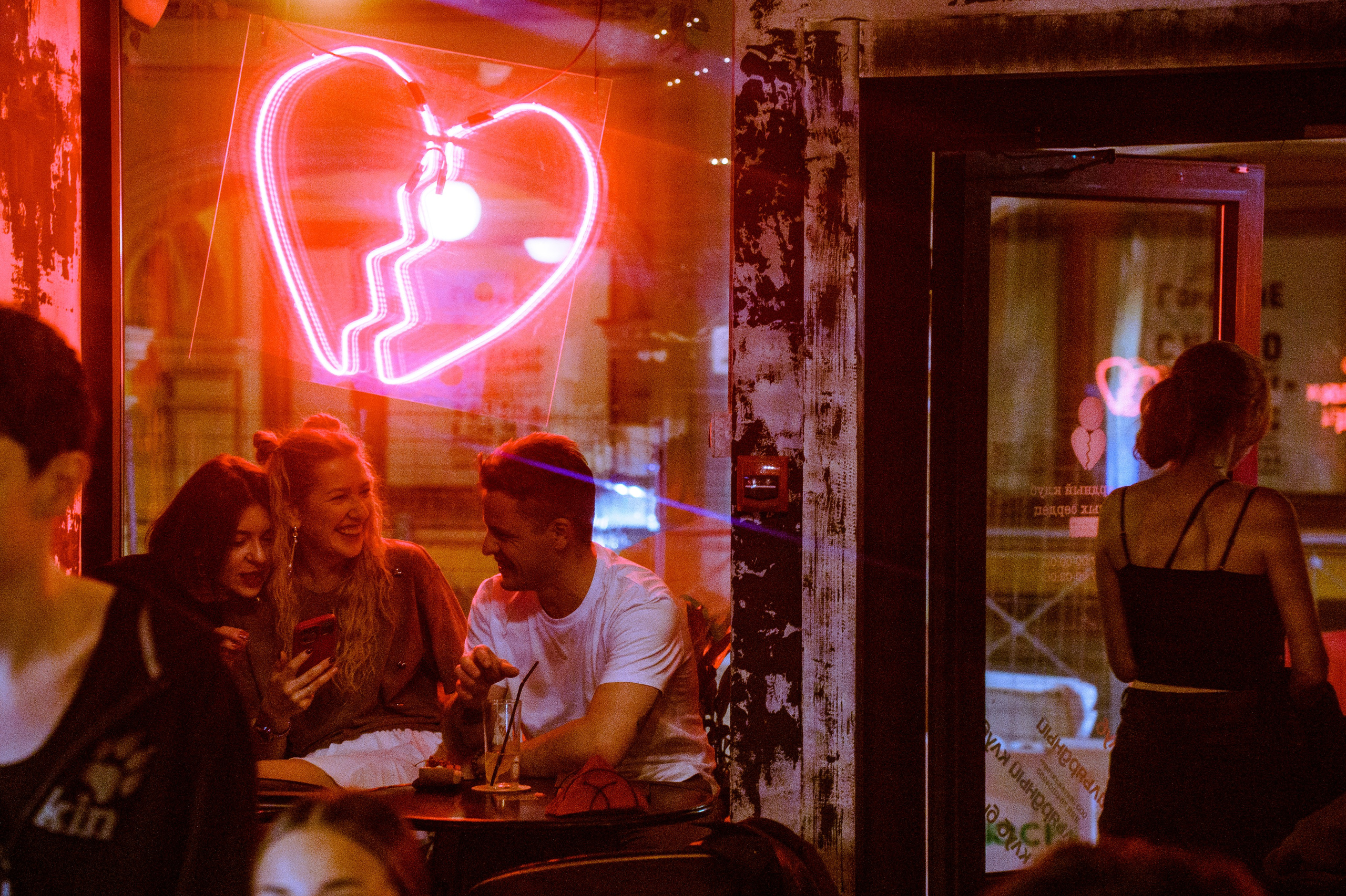 Бар разбитых сердец. DJ Guitacidelli. Концертный и репортажный фотограф в Санкт-Петербурге Слава Пахомов