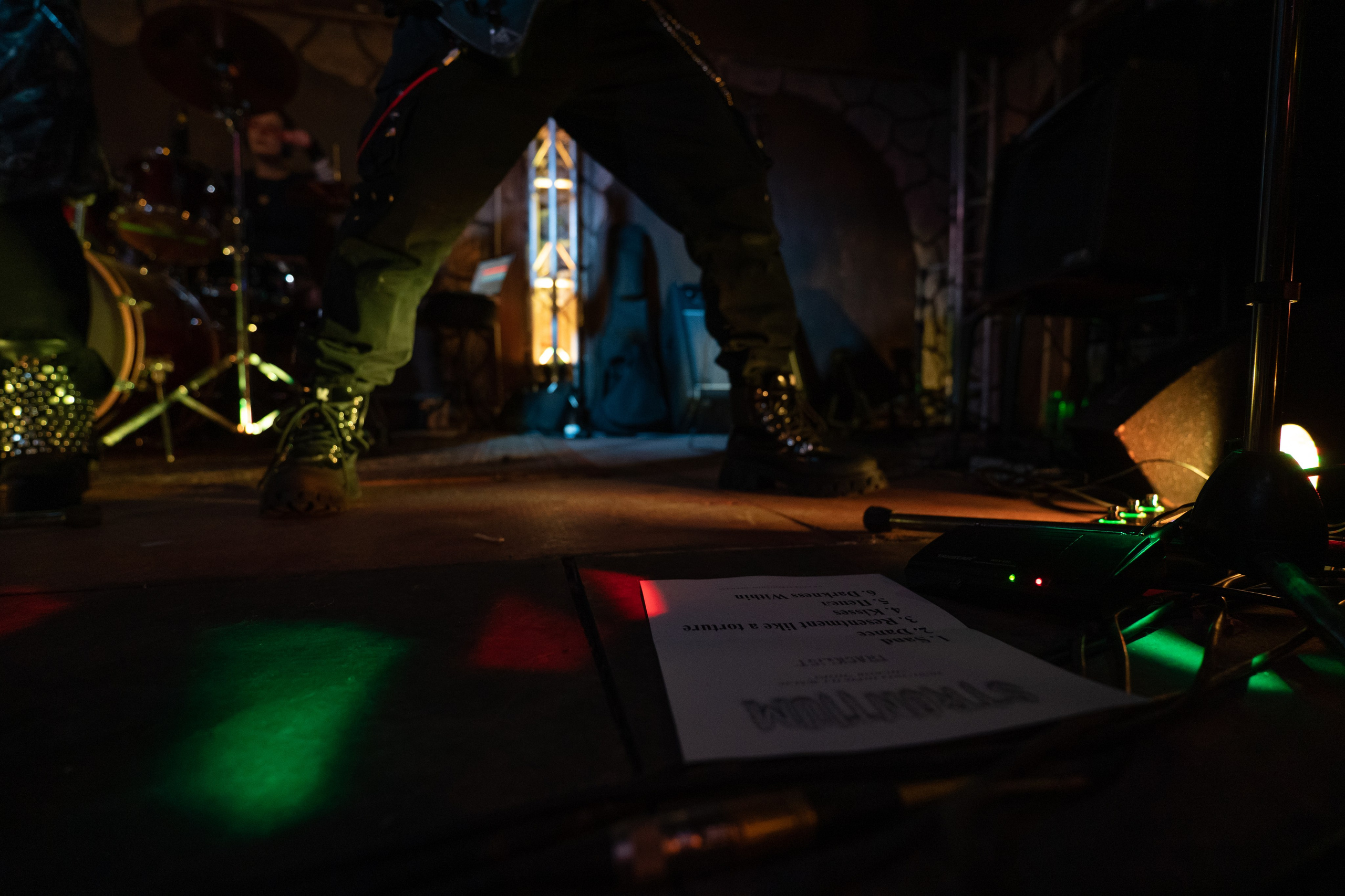 Ночь На Земле|Нора, Псков. Концертный и репортажный фотограф в Санкт-Петербурге Слава Пахомов