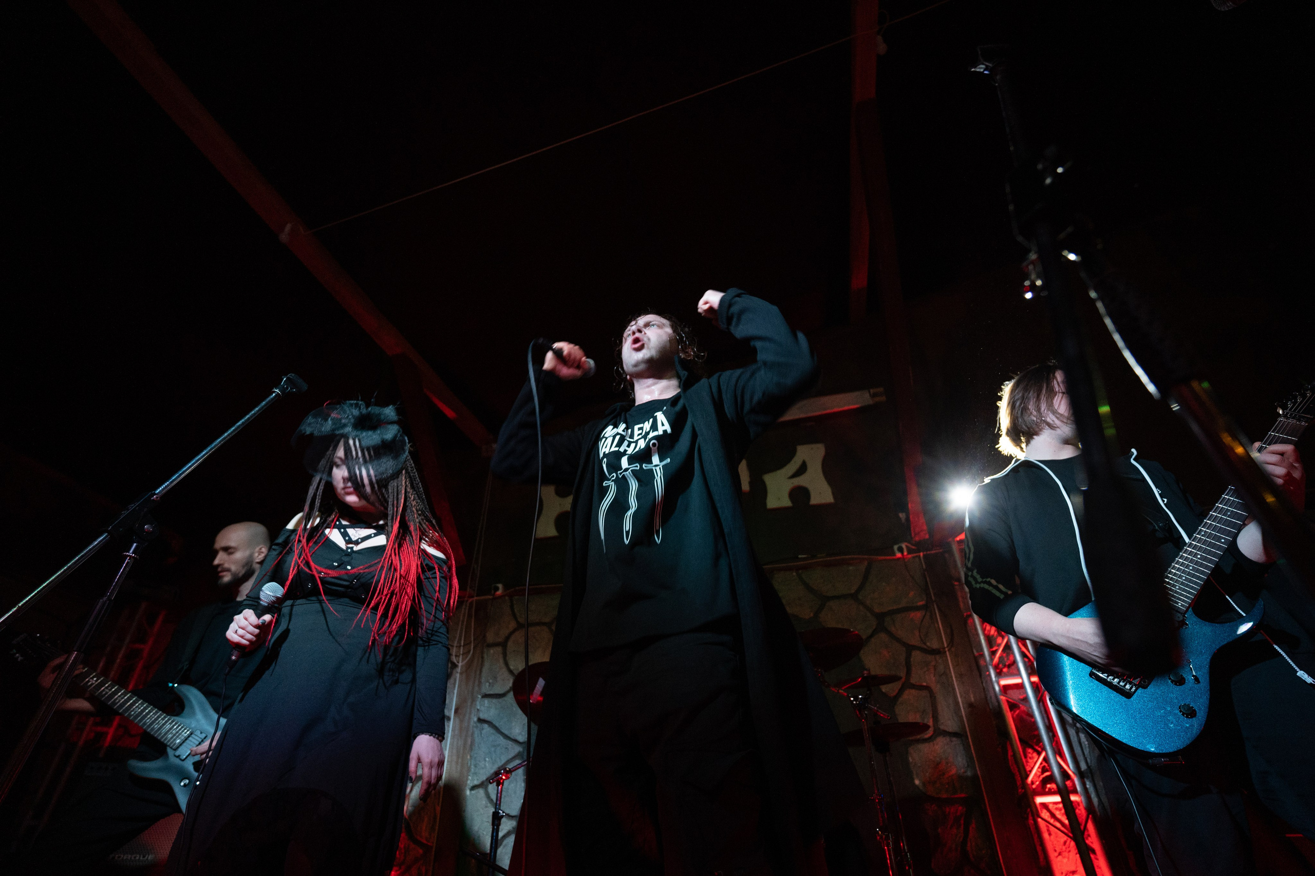 Ночь На Земле|Нора, Псков. Концертный и репортажный фотограф в Санкт-Петербурге Слава Пахомов