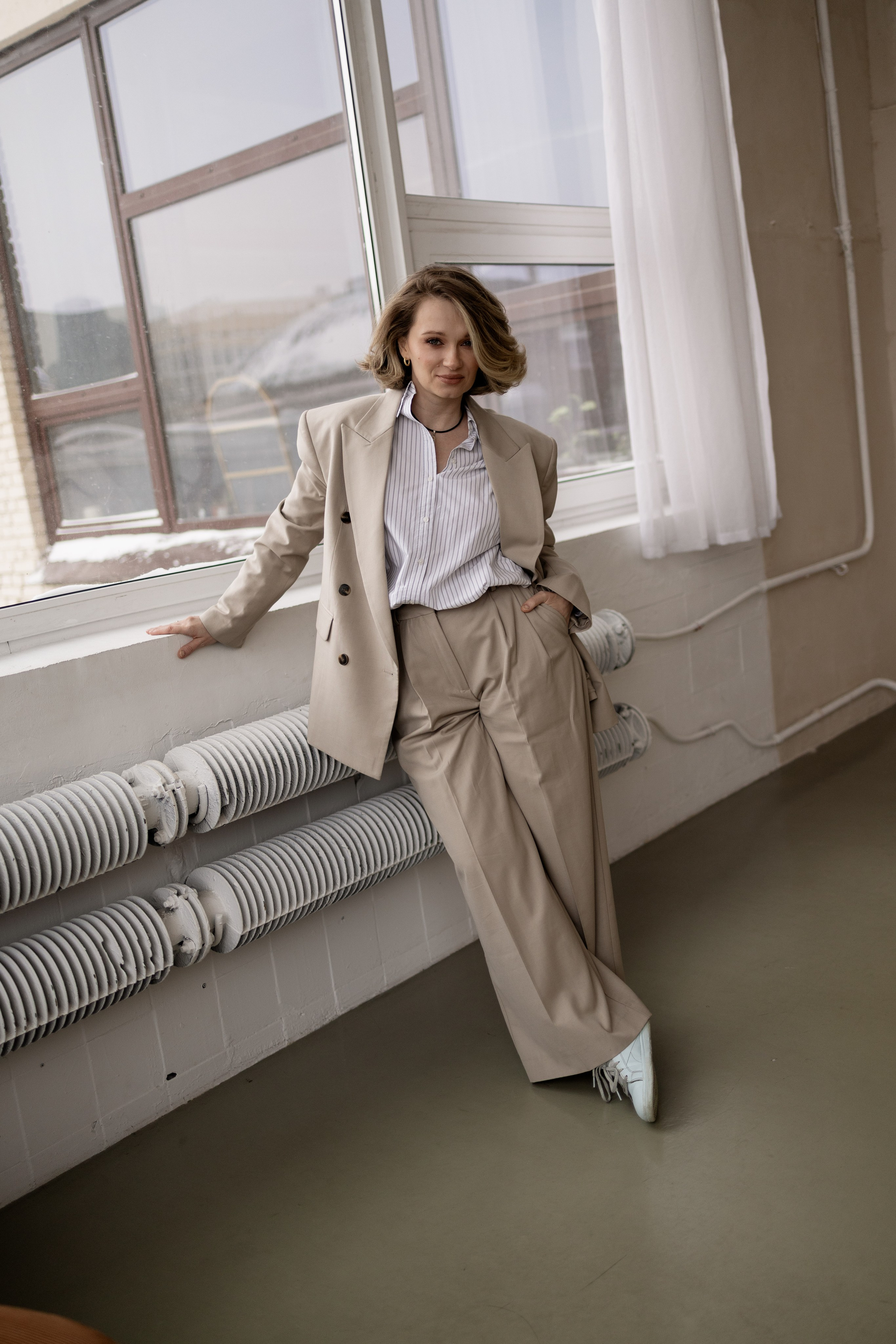 Ира и Рома и тойтерьер Оливия. Фотограф Артем Бросов в Санкт-Петербурге и Дубае