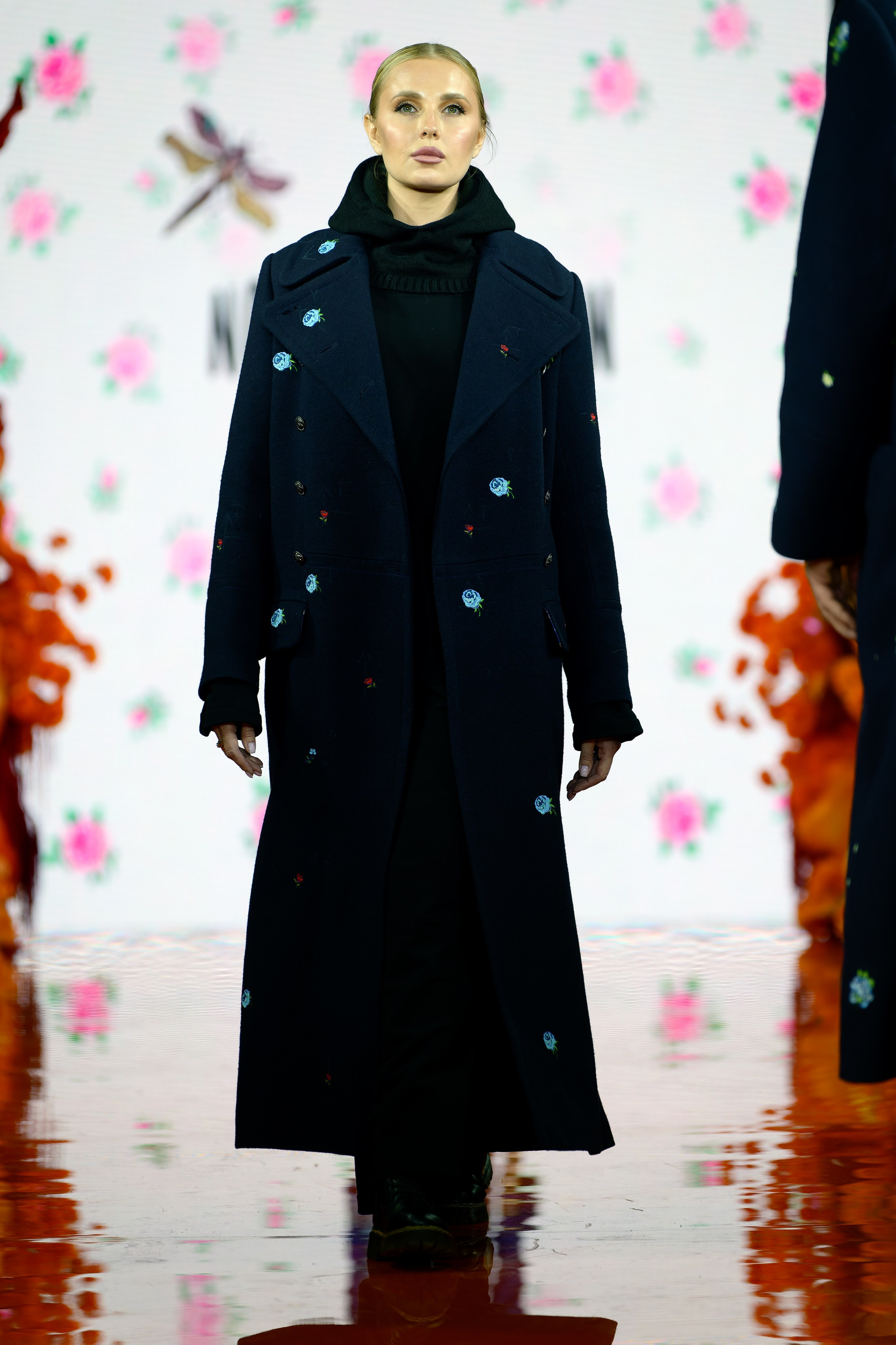 Volga Fashion Week Moscow 26 апреля 2025 Hamraev, Novikova DSGN, Ninushka, Багряница, фотограф Антон Медведев icoguar