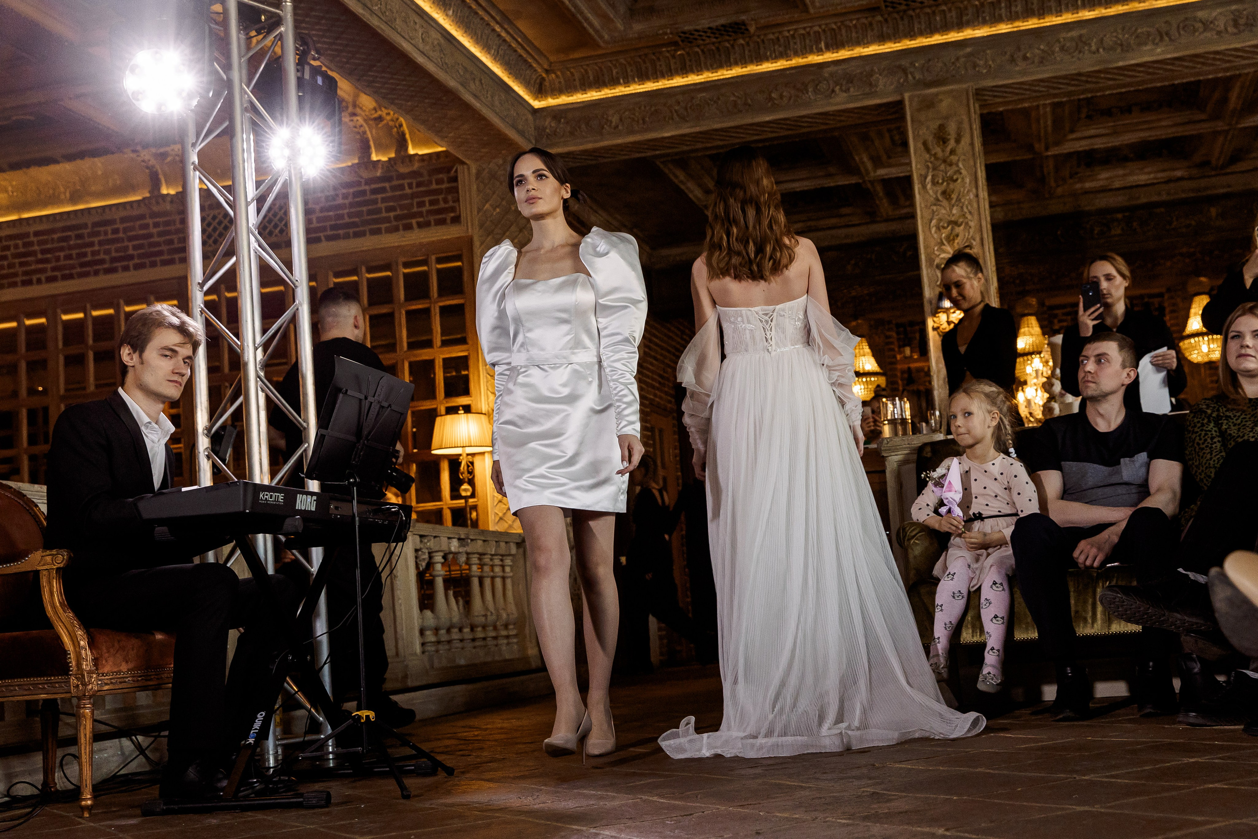 Свадебная выставка. Свадебный и семейный фотограф в Челябинске Юлия Ишимова