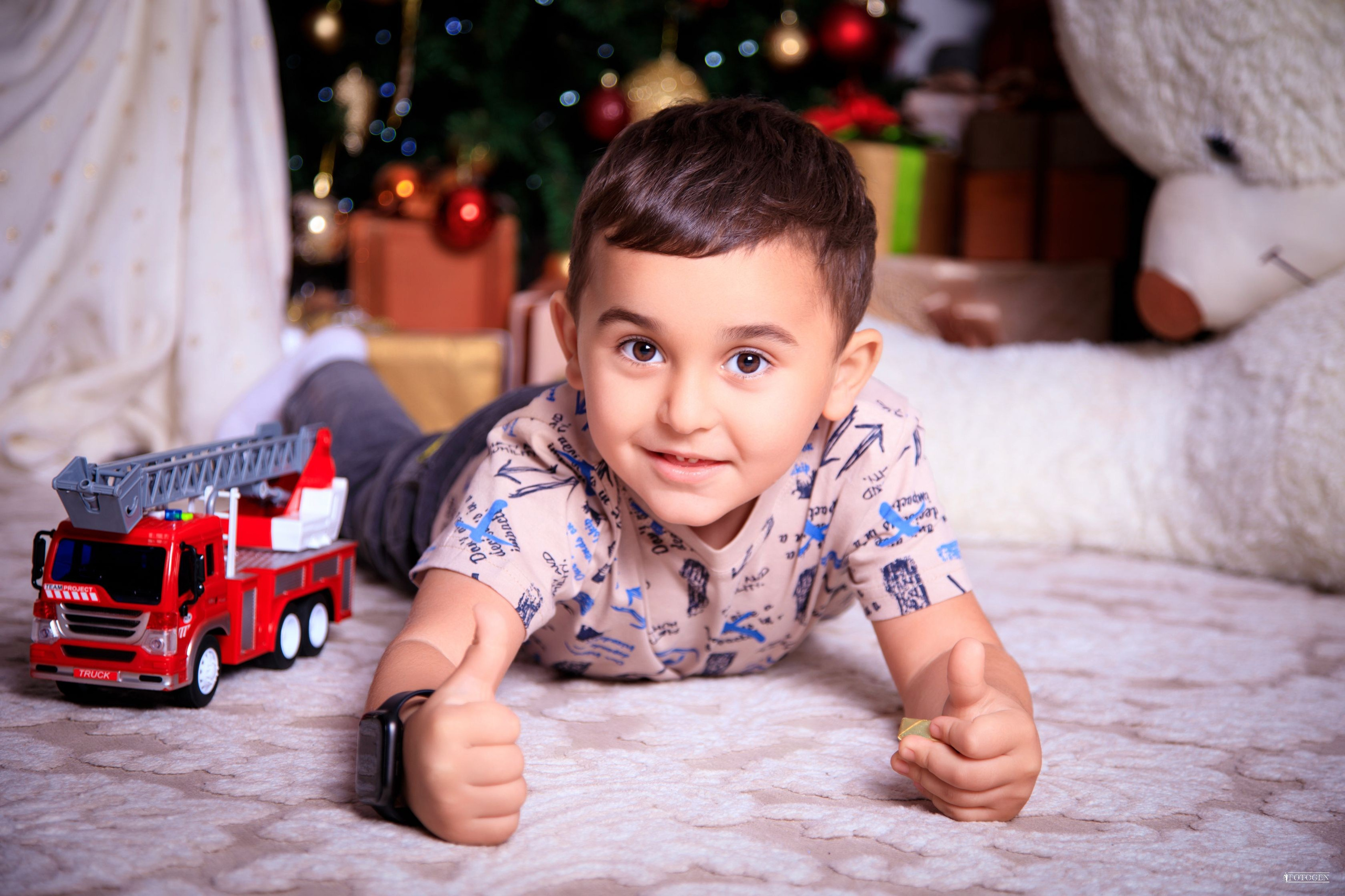 Фотосессия Мальчиков до 6 лет в Студии — Fotogen. Интерьерная фотостудия FOTOGEN г. Краснодар