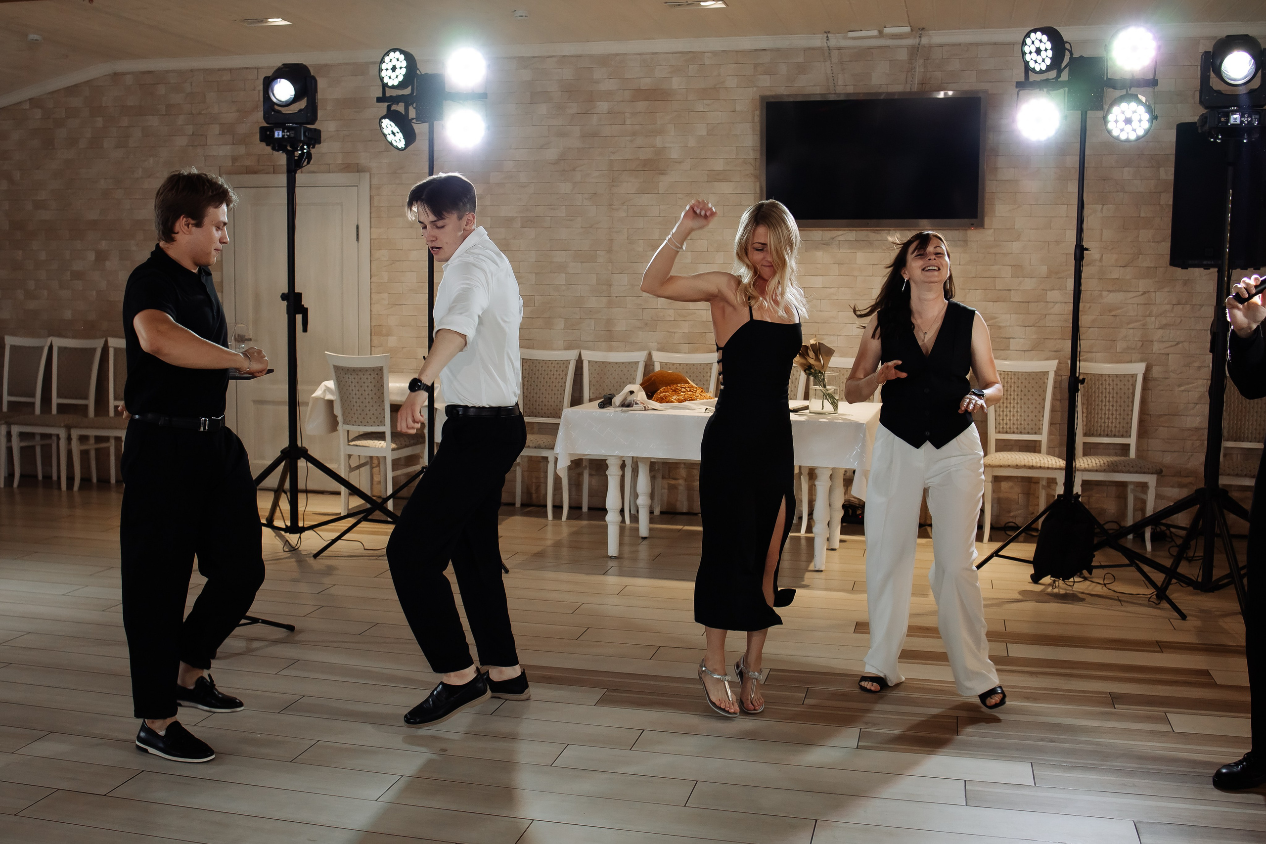 Даниил & Мария. Фотограф Орел Диана Ларичева