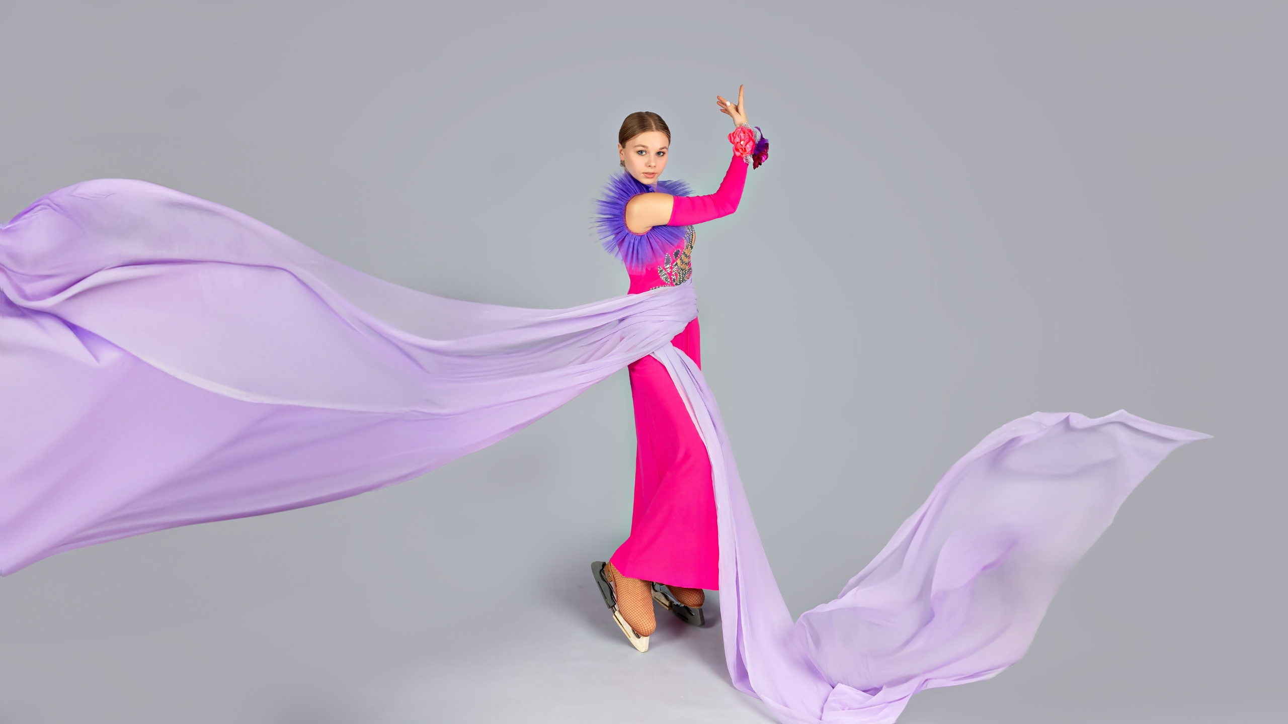 Съемка в костюмах. Выпускные альбомы и школьный фотограф в Подольске, Троицке, Щербинке, Москве и Московской области