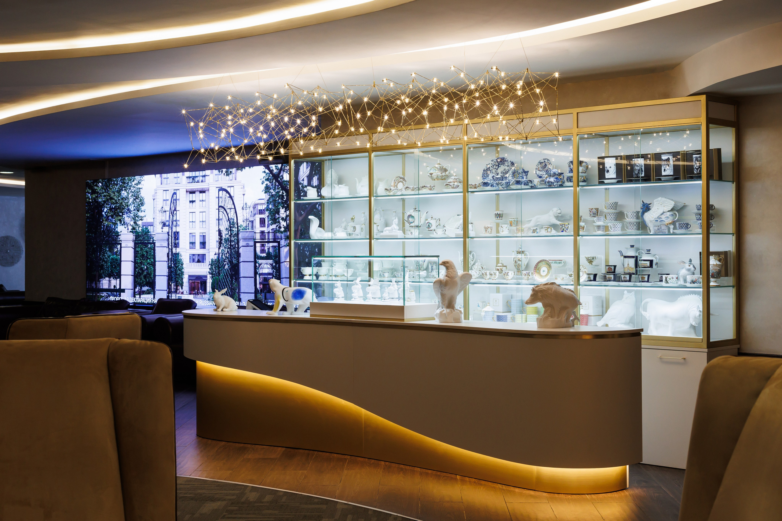 Ювелирная стойка, аэропорт Пулково, СПБ. Davvero