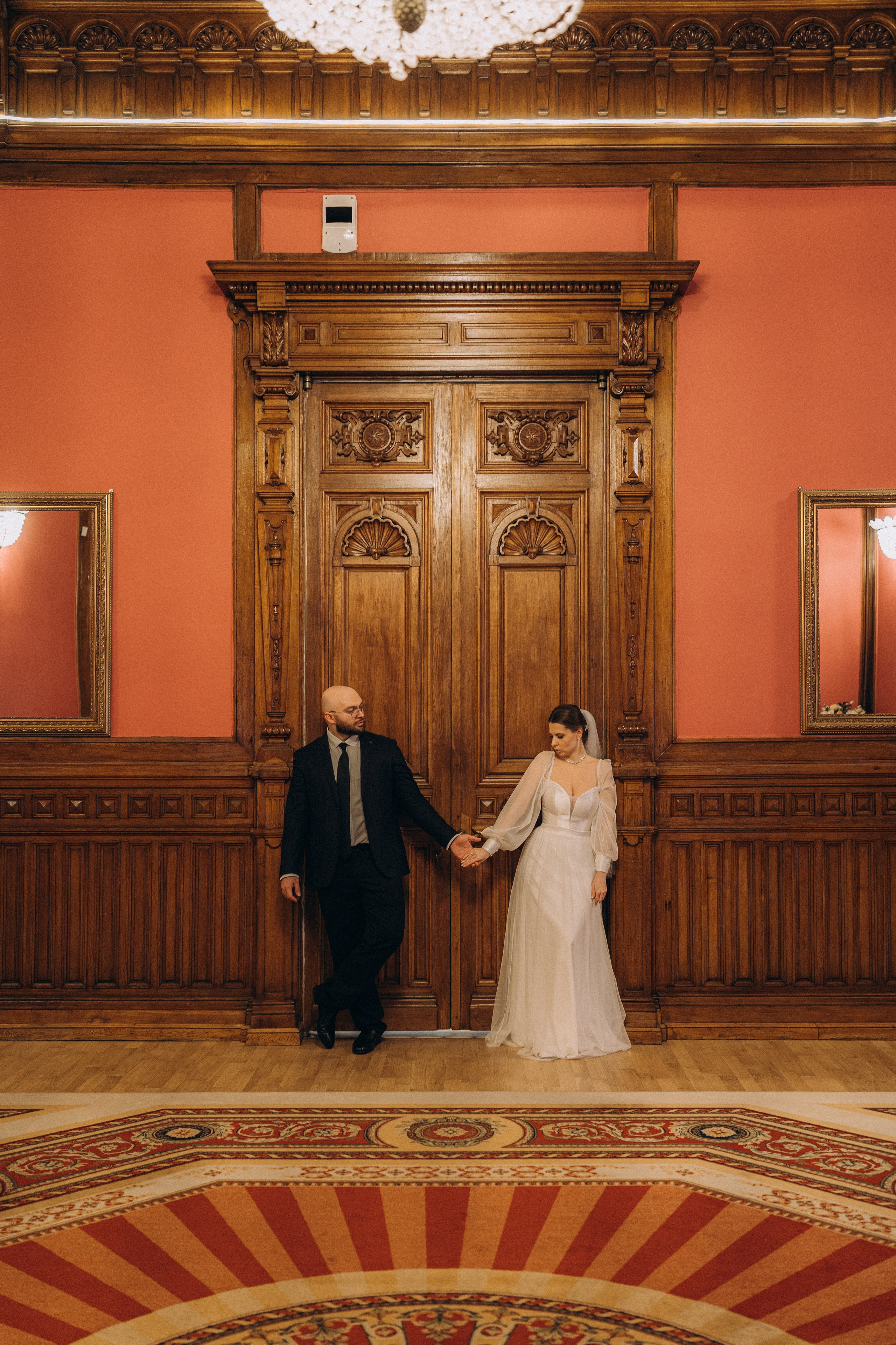 СВАДЕБНАЯ СЬЕМКА ВО ВТОРОМ ДВОРЦЕ (ДЕКАБРЬ) ТАКЖЕ СЬЕМКА В СТУДИИ НА ЧЕРНЫШЕВСКОЙ. Профессиональный фотограф, Санкт-Петербург — Виктория Богомолова