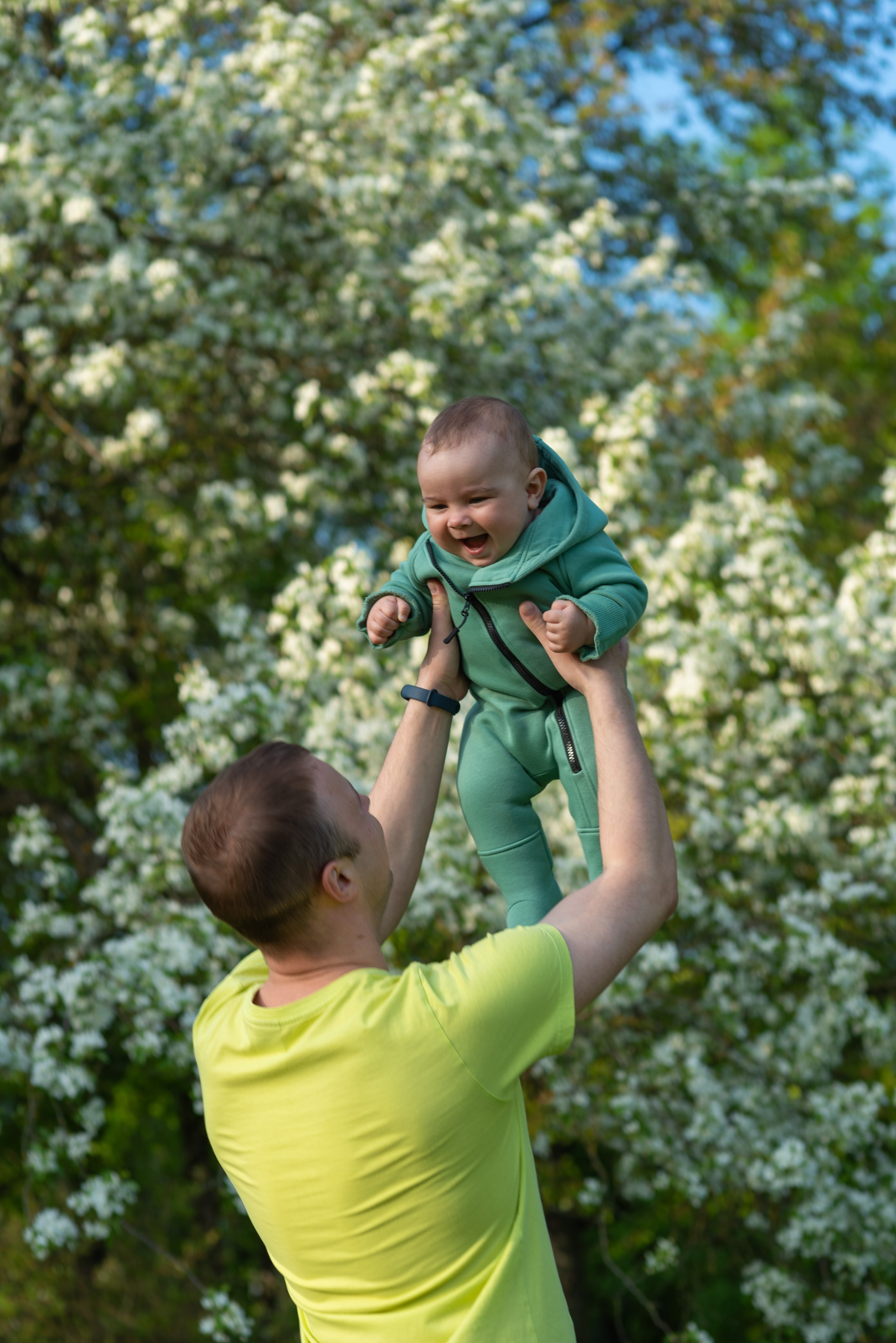 Семья в Лошицком парке. Фотограф Крещения и Венчания. Минск и другие города. Почтенная Наташа