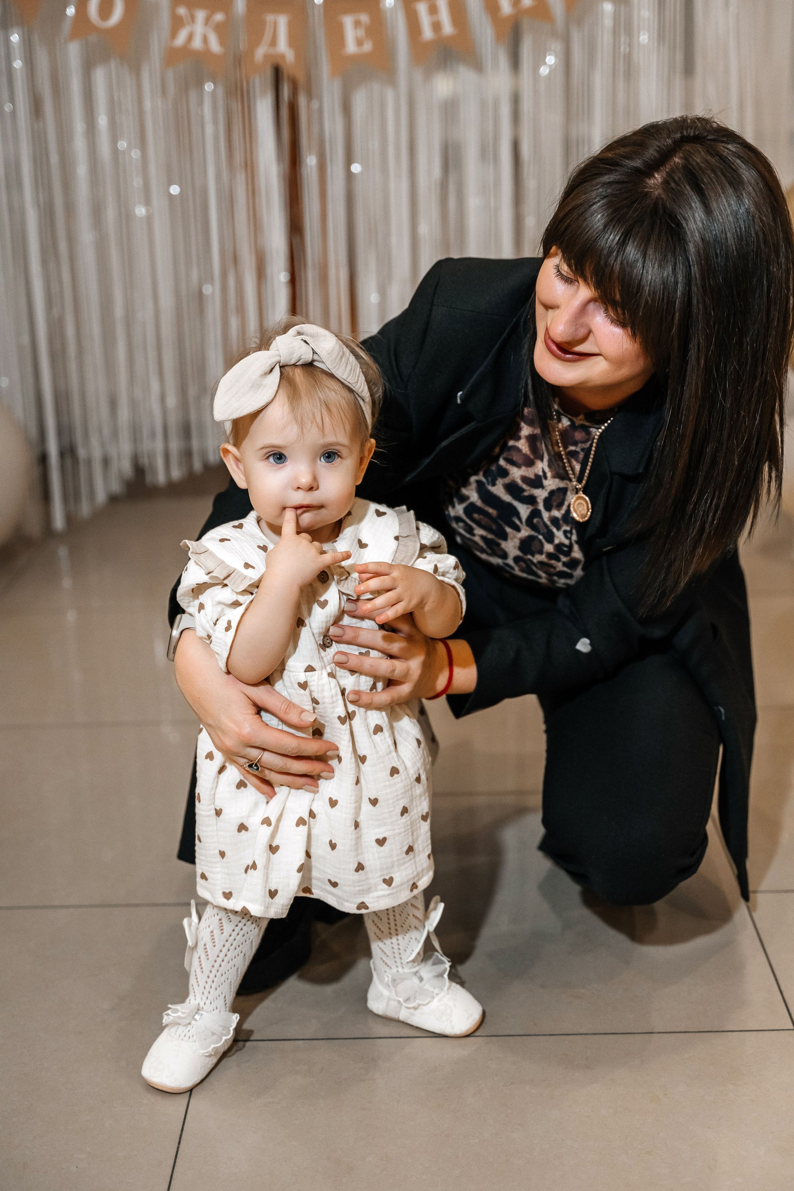 Александра и Виктория 1 годик. Семейный фотограф в Белгороде Амелина Алина