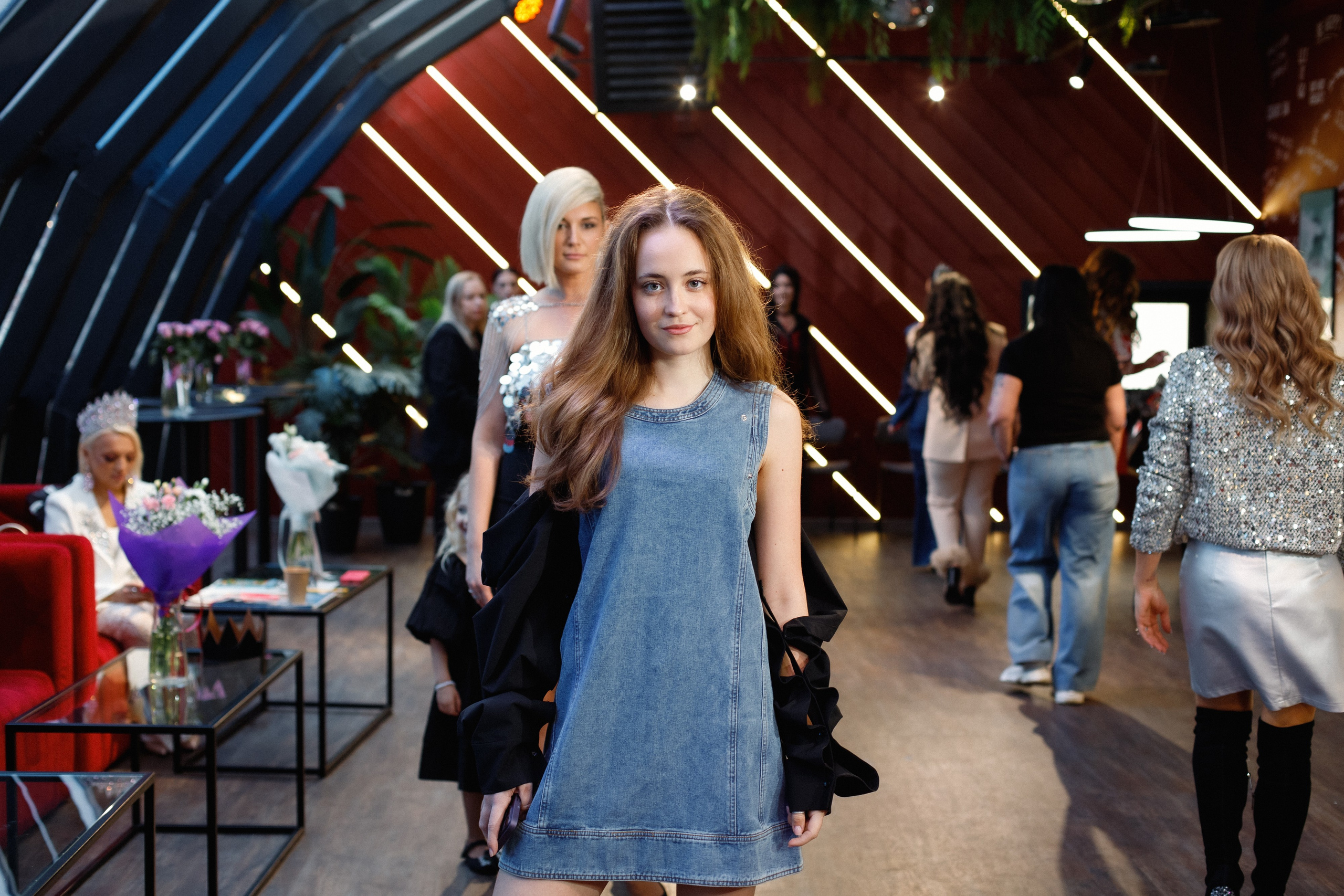 QUEEN KHV [12 ЛЕТ]. СВОИ. ФОТООТЧЕТЫ-СОБЫТИЯ-МЕСТА