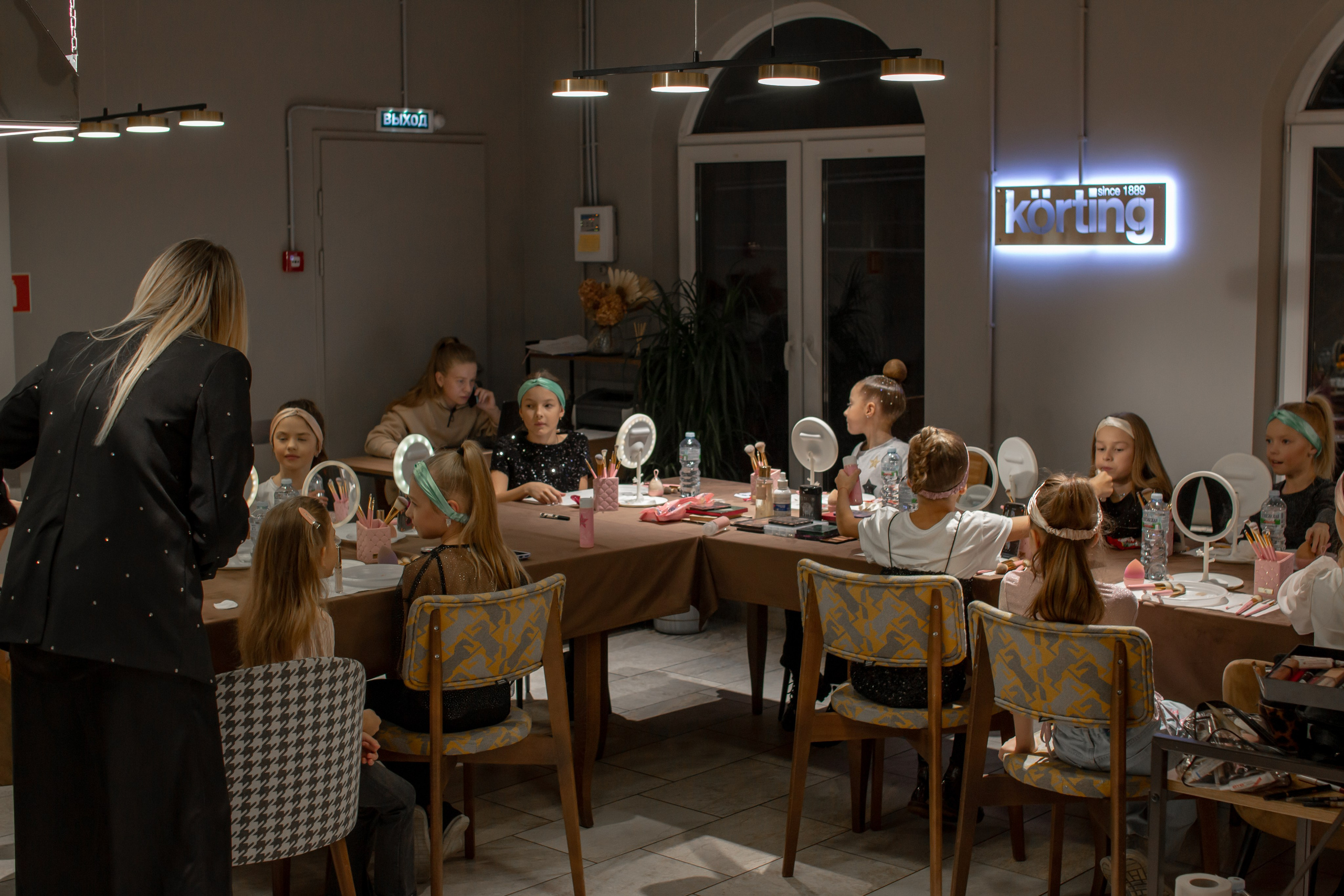 Beauty-девичник в пространстве «Какие Люди», г. Калининград. Женский и семейный фотограф в Калининграде Надежда Подлипинская