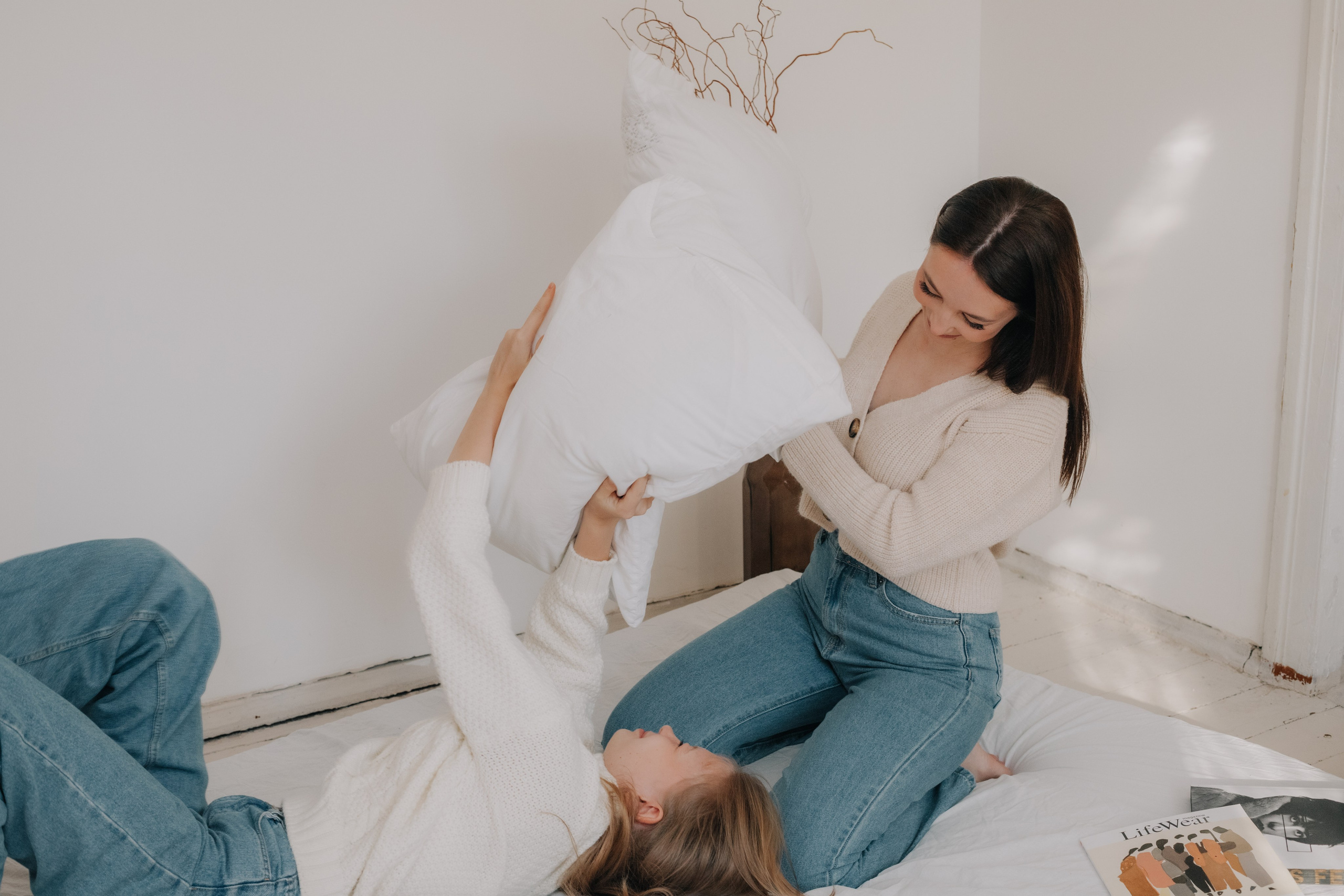 Полина и Мария (Видное студия У подруг). Семейный и свадебный фотограф Видное Москва Екатерина Пятова